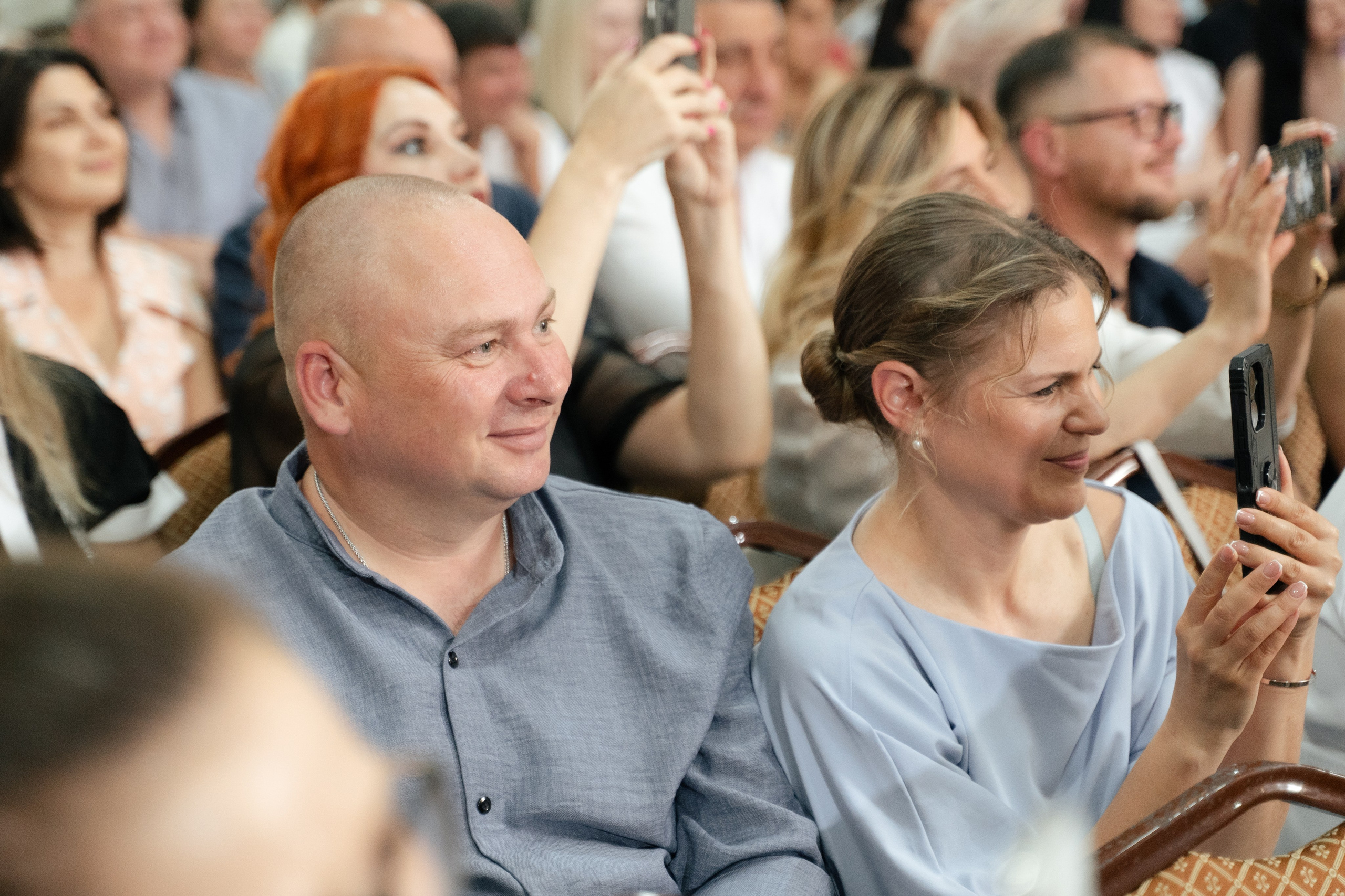40 Школа 11 класс вручение аттестатов. Выпускные альбомы Натальи Бутко: Новороссийск, Анапа, Геленджик