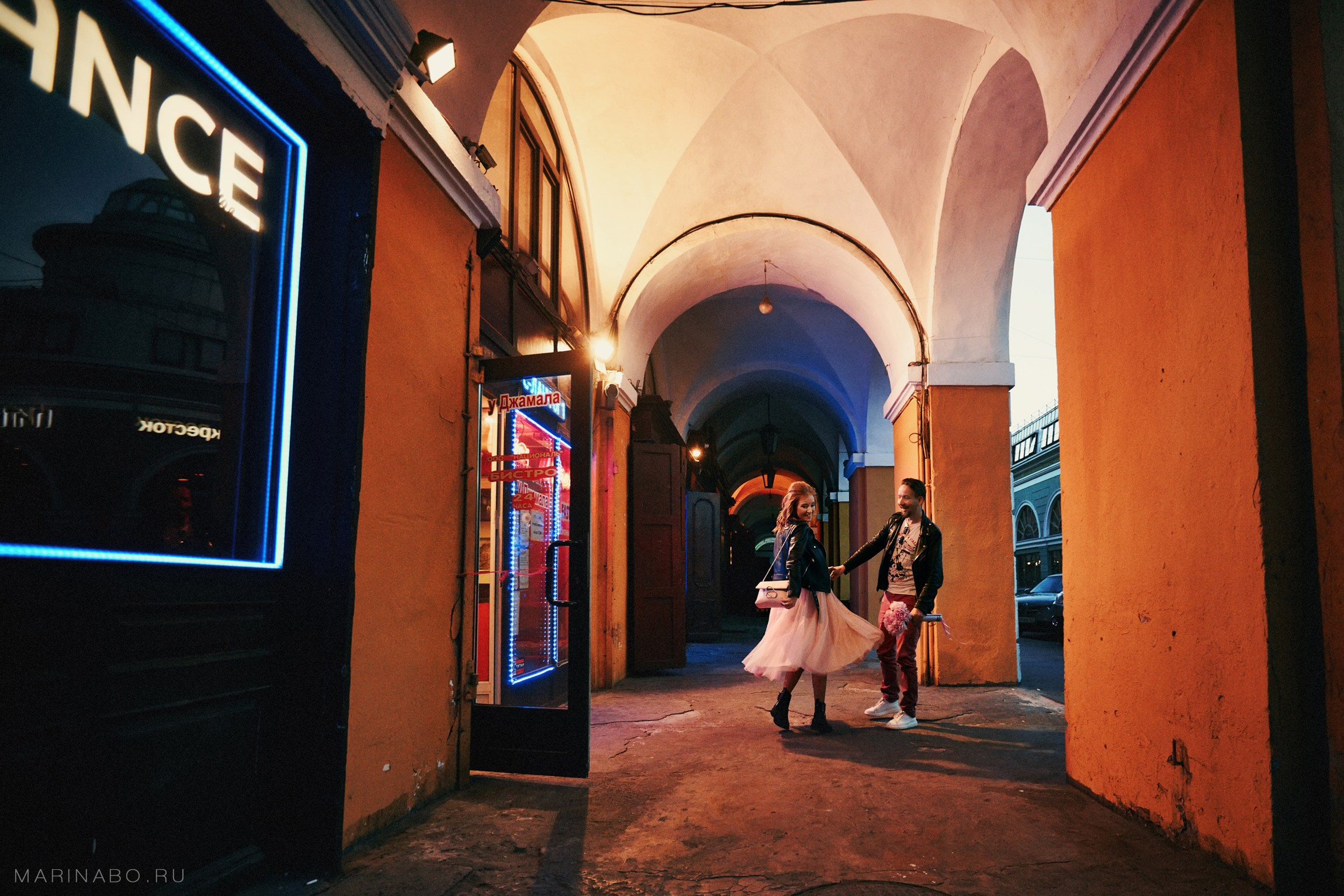 Леша и Оля - прогулочная фотосъемка в Санкт-Петербурге. Семейный Lifestyle фотограф в Санкт-Петербурге Марина Бокшицкая