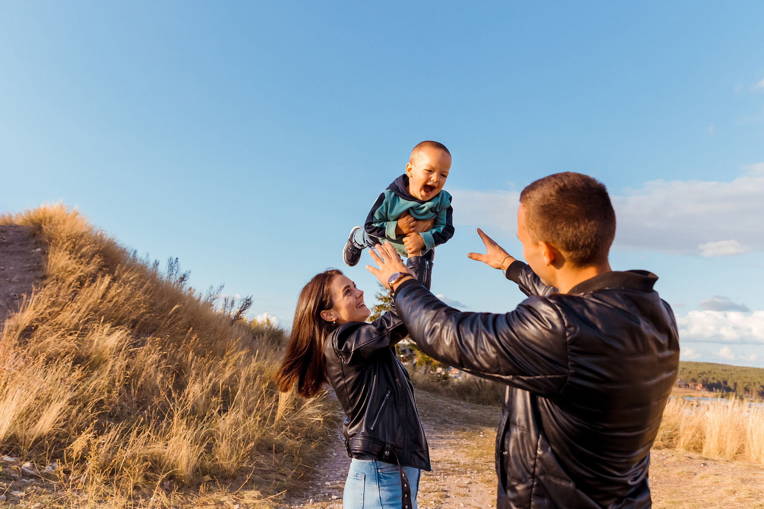 Тимофей, Матвей и Ольга. Маргарита Рубцова свадебный фотограф Тольятти
