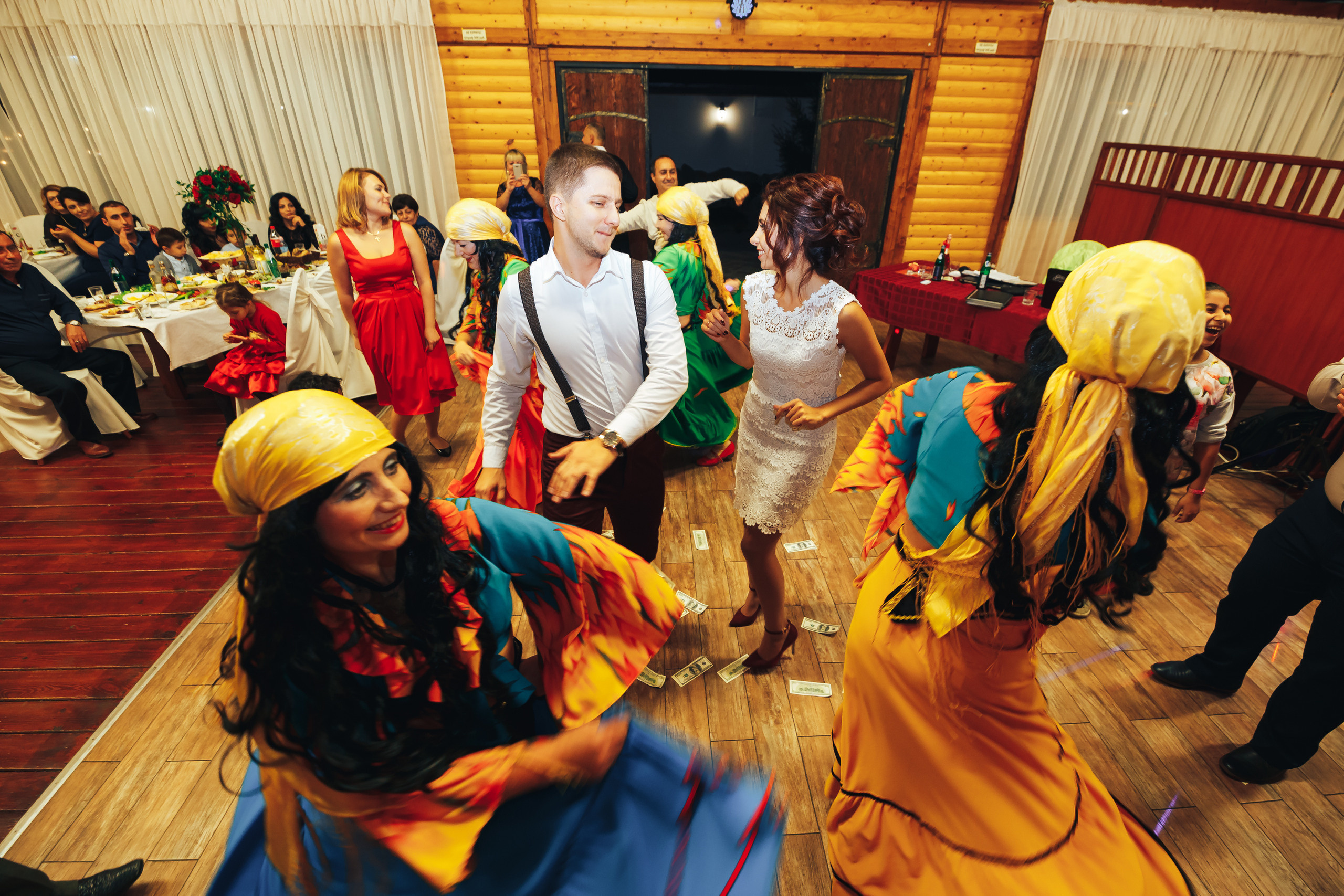 Дмитрий и Татевик. Маргарита Рубцова свадебный фотограф Тольятти