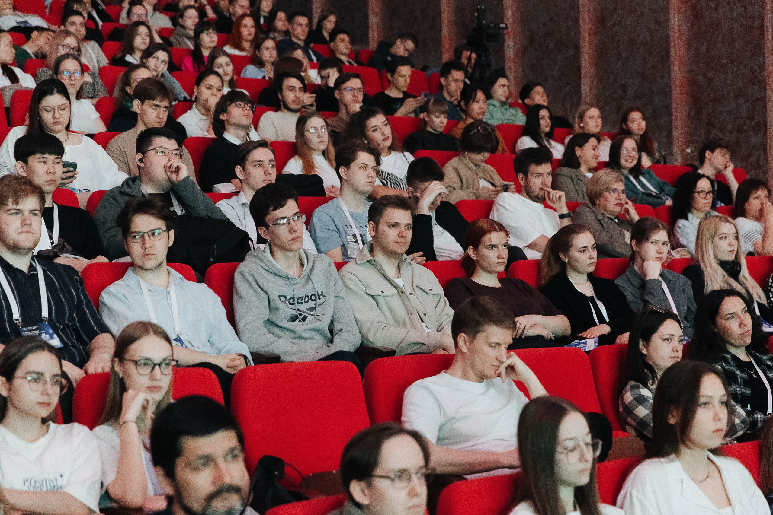 Сбер лекция по ИИ. Фотограф в Красноярске Любовь Малеева