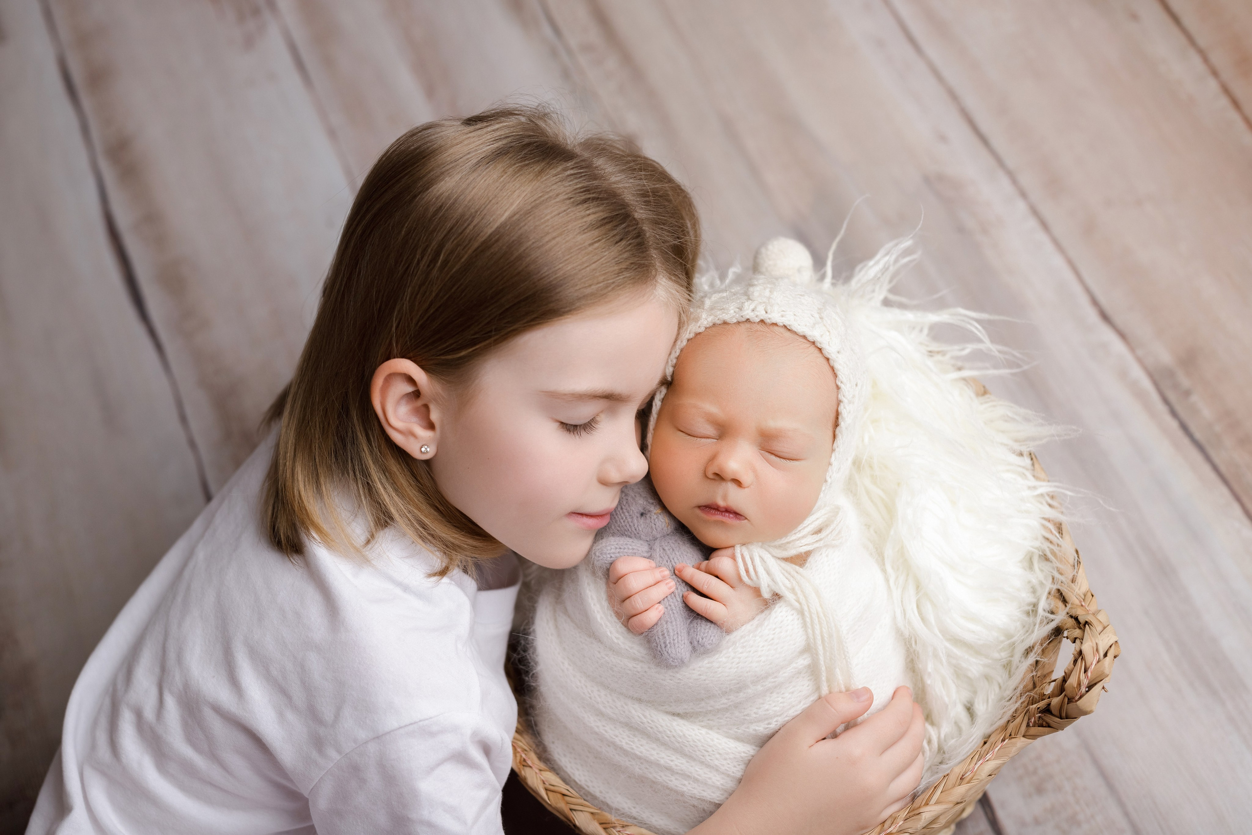 Семейные кадры newborn. Фотограф новорожденных в Ярославле Ольга Зимина