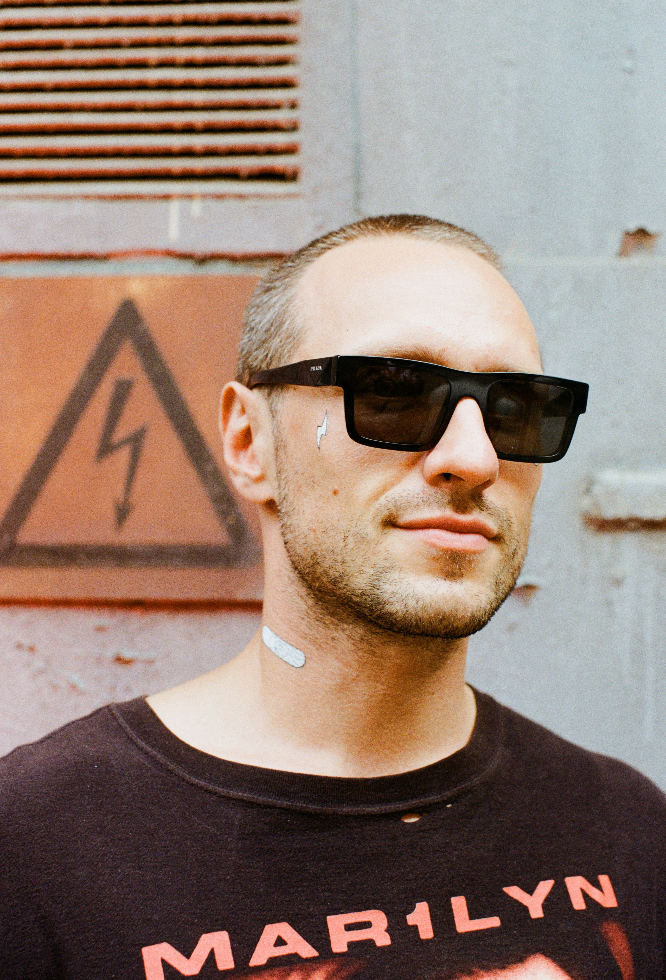 Фестик (Радуга). Портретный и ивент-фотограф в Москве