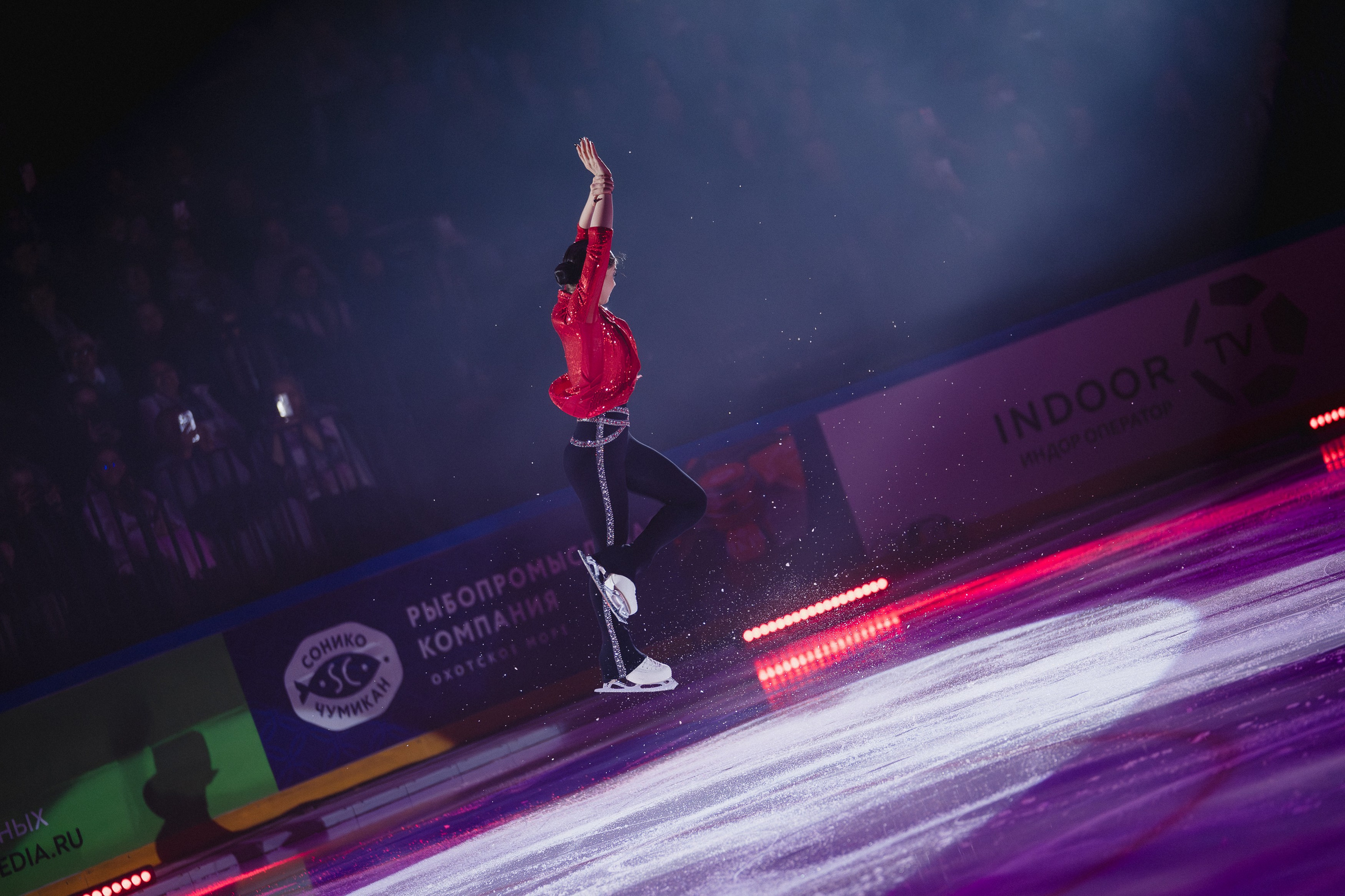 Шоу Этери Тутберидзе в Новосибирске. Воробьева Ксения — Спортивный и танцевальный фотограф Новосибирск