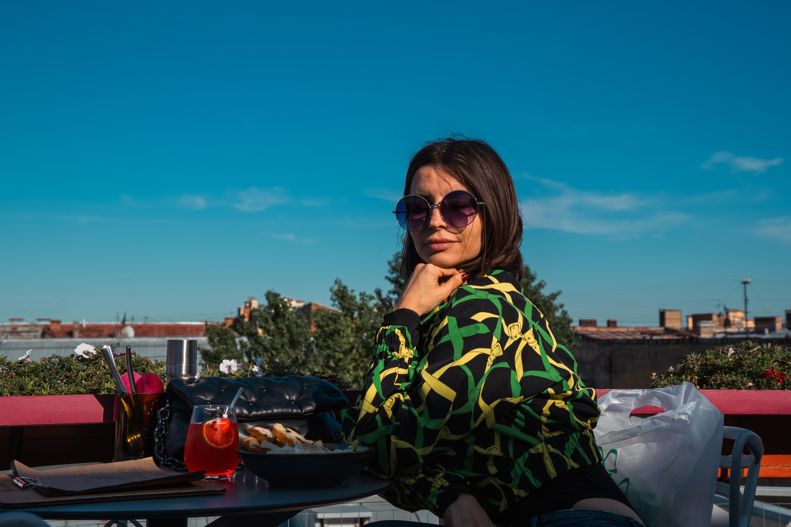 Прогулка с девушкой. Услуги фотографа | Санкт-Петербург