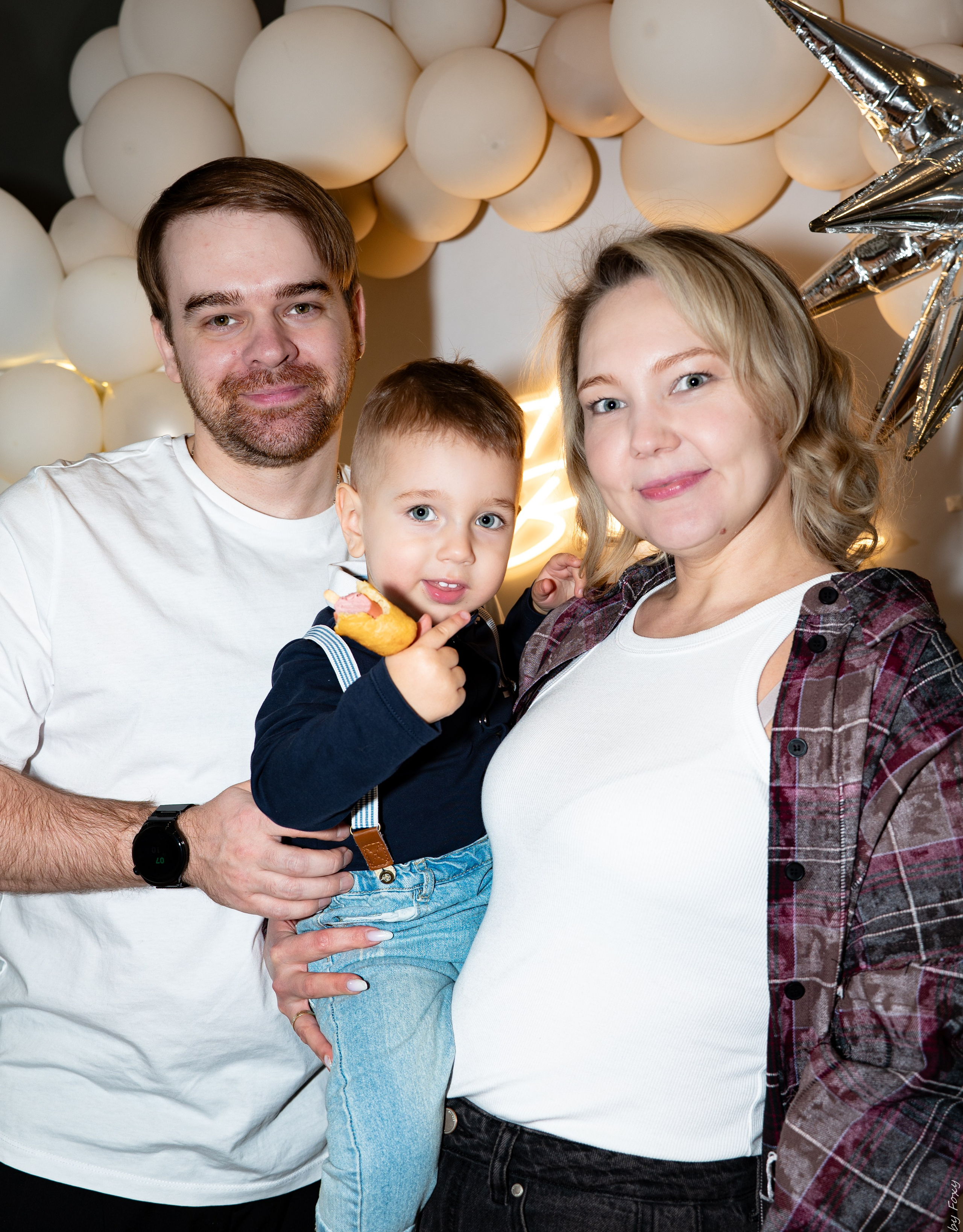 День рождения Саши в «Happy». Фотограф мероприятий и студийные съёмки в Челябинске Евгения Foxy