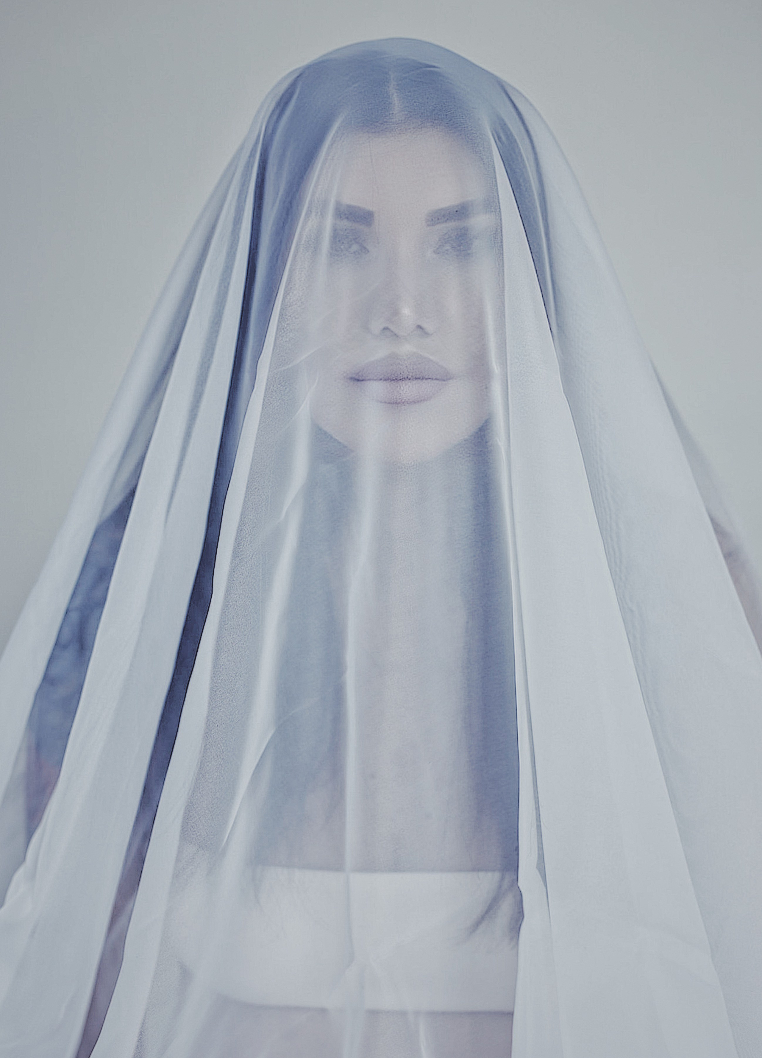 Гуля. Проект со шляпой. Фотограф Пирумян Анна. г. Сургут, г. Воронеж