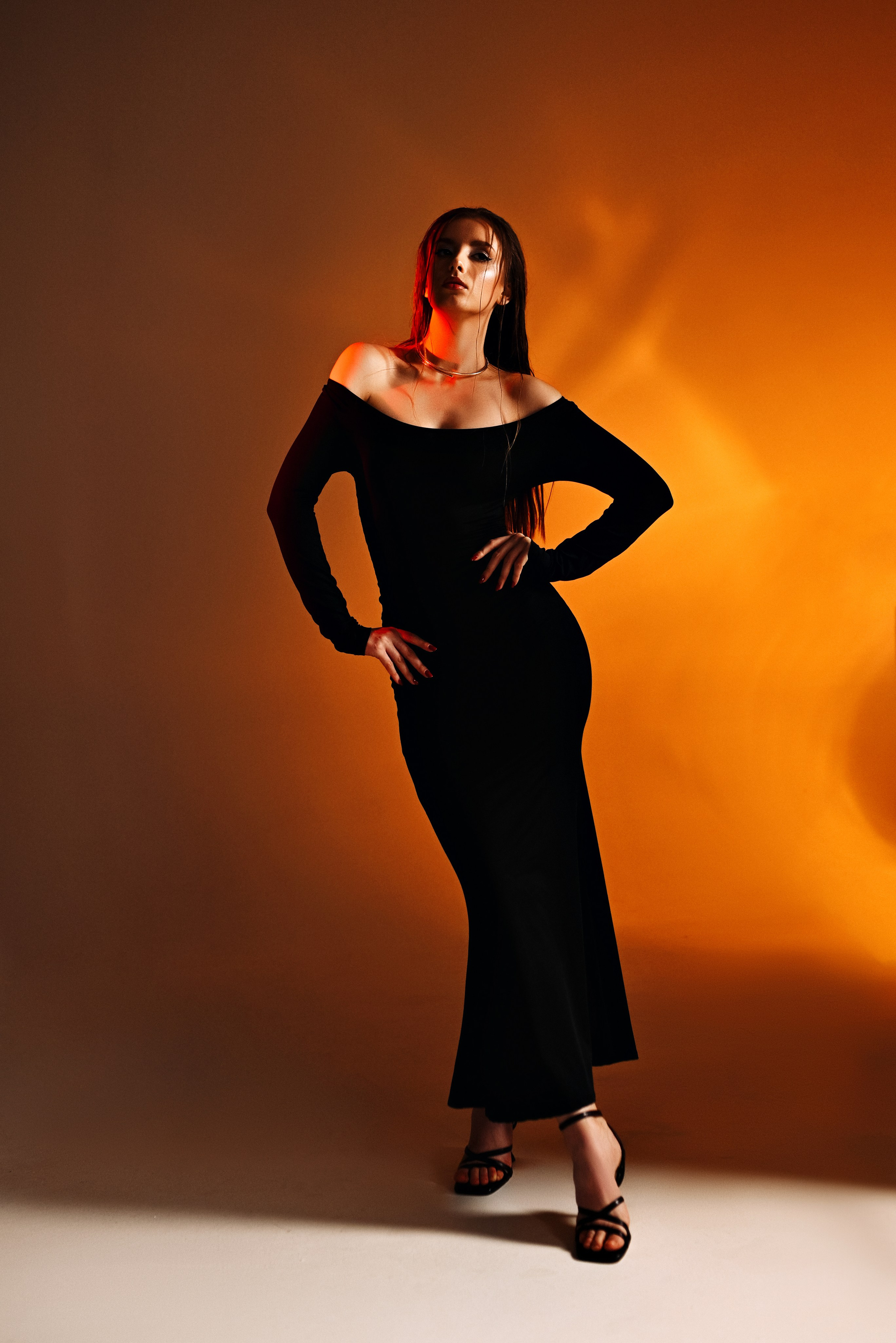 Фотосессия с цветным светом. Фотограф в Витебске Сергей Томашев