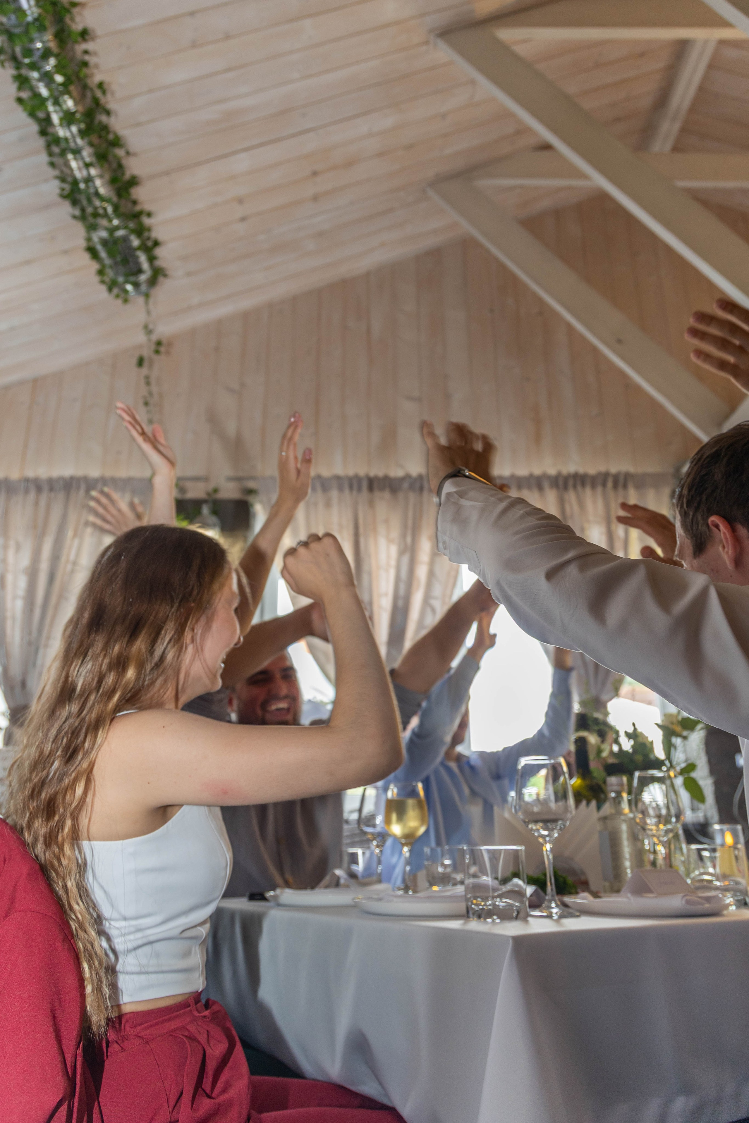 Свадебная фотосессия свадебный фотограф Татьяна Марсуверских свадебная фотопрогулка Москва Жуковский. Фотограф для маркетплейсов, фотоуслуги в Жуковском Татьяна Марсуверских