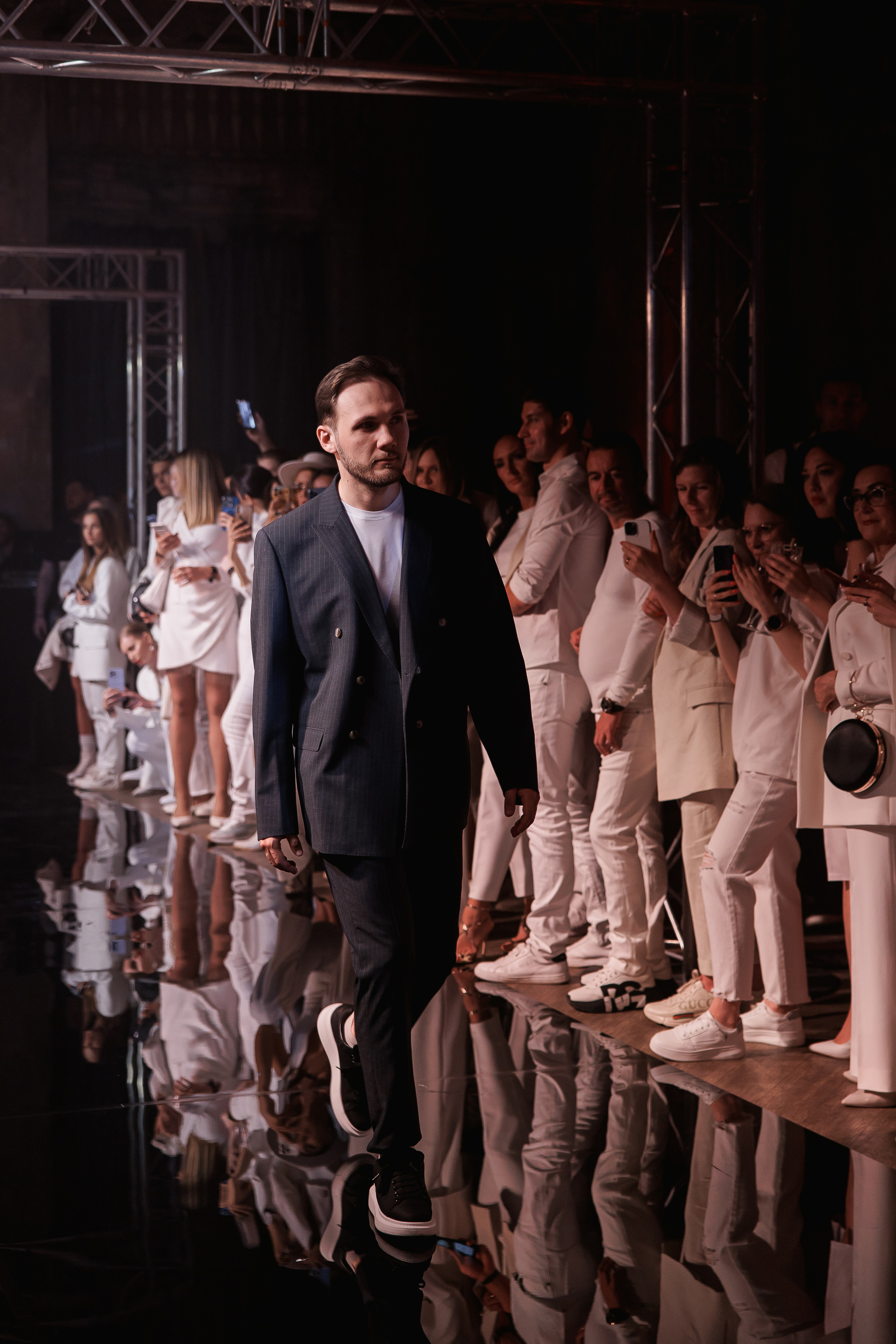 Показ NOVI&NOVIKOV