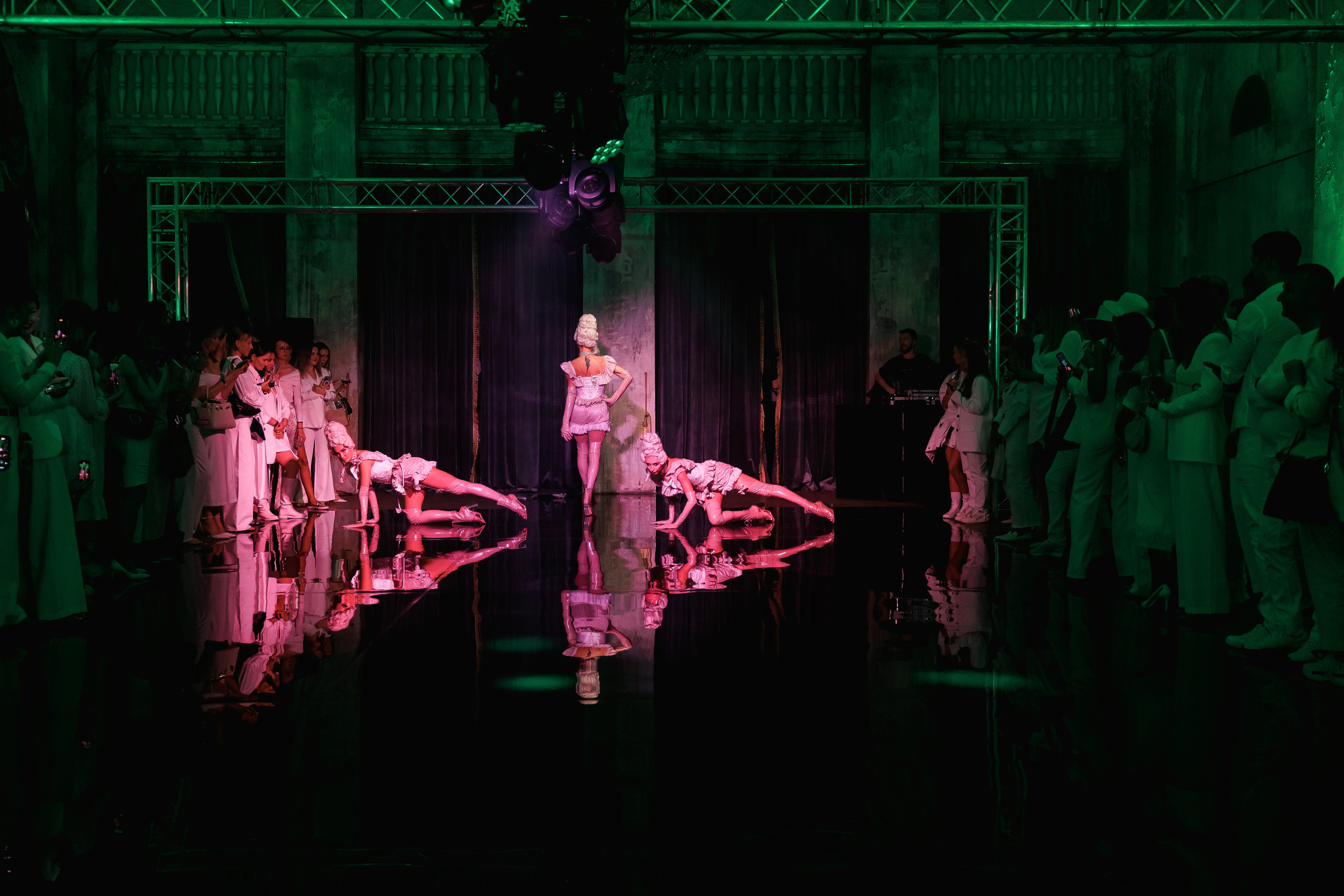 Показ NOVI&NOVIKOV