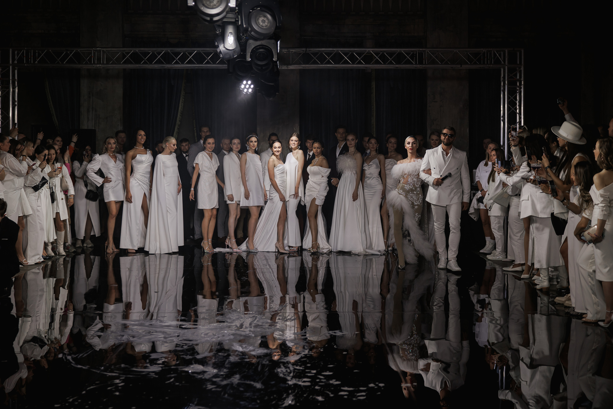 Показ NOVI&NOVIKOV