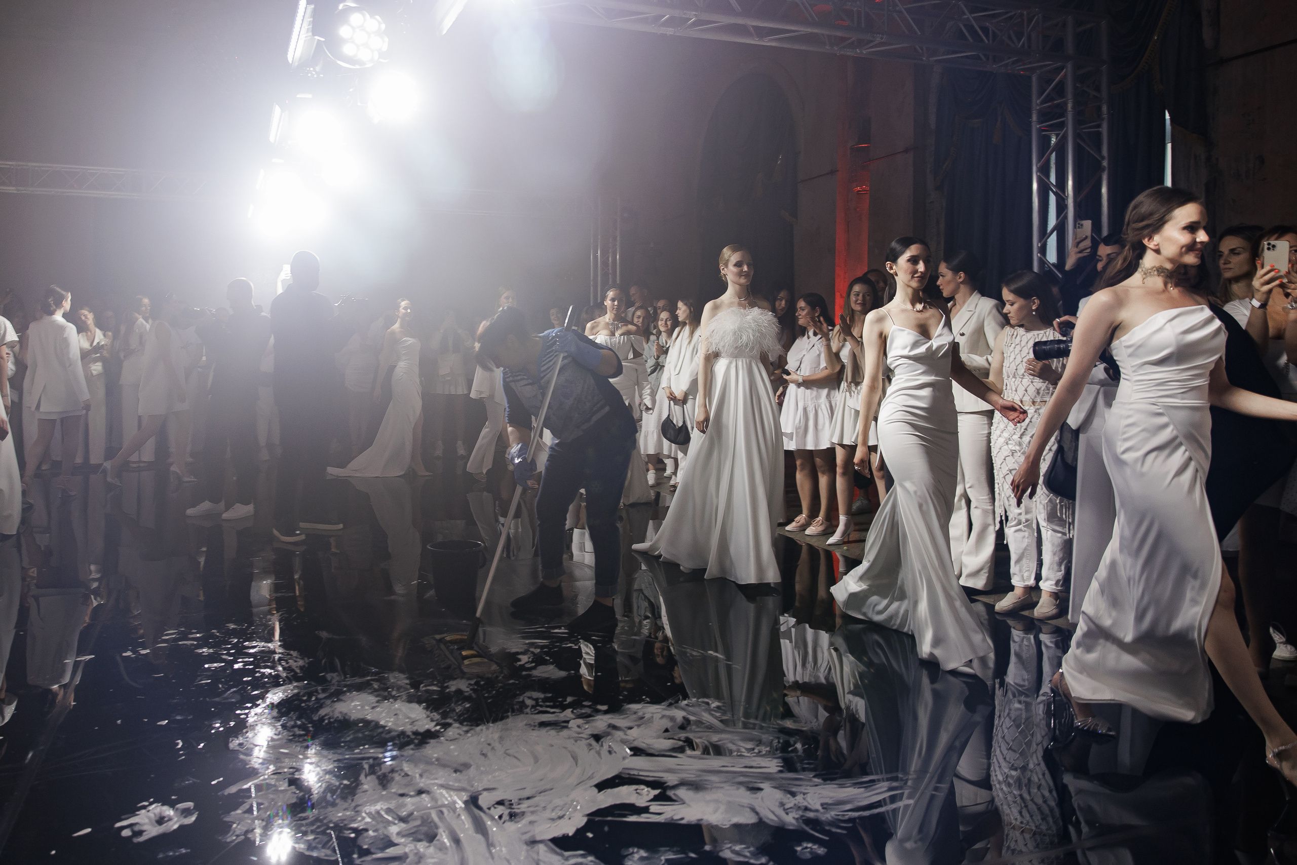 Показ NOVI&NOVIKOV