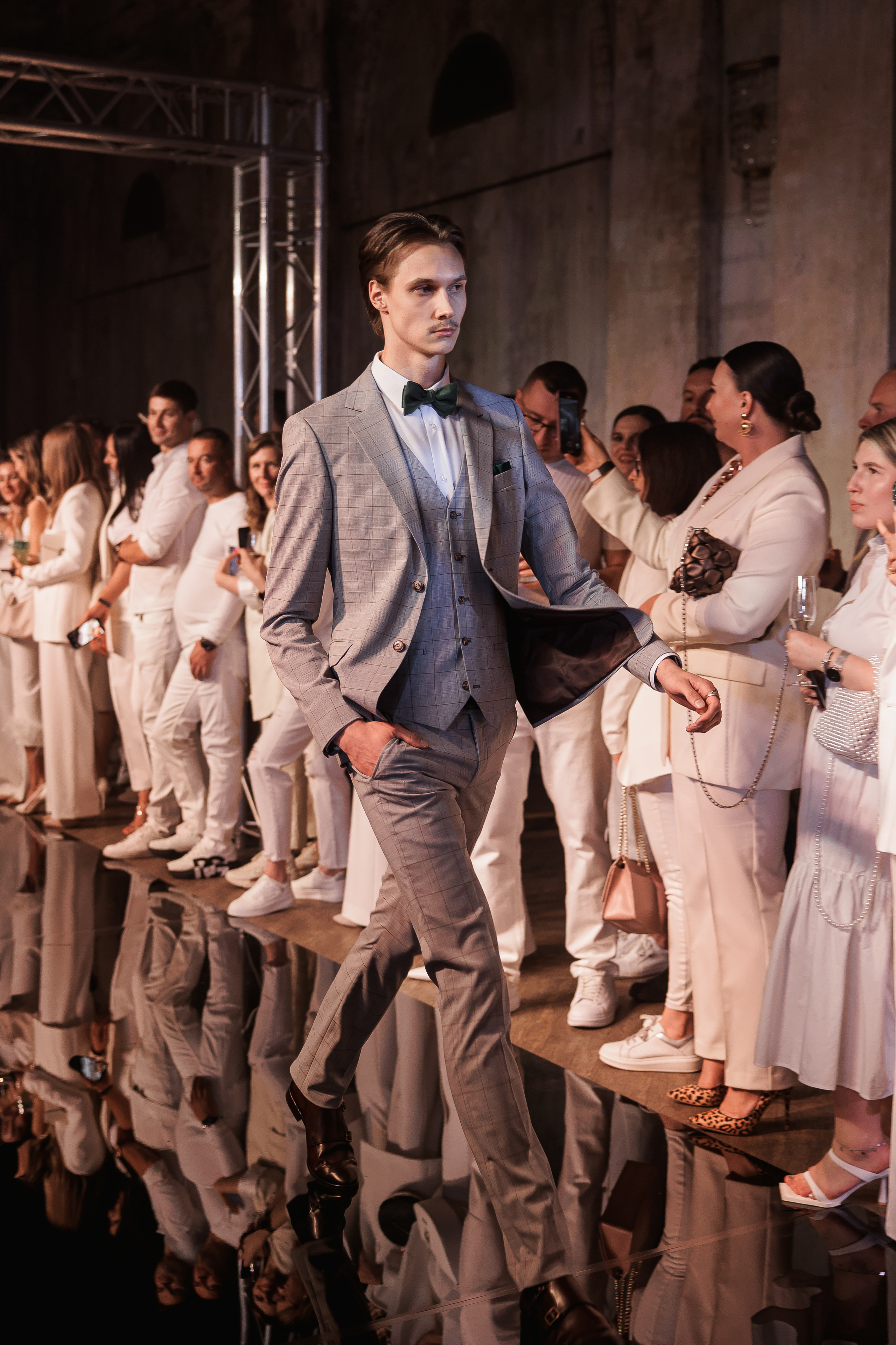 Показ NOVI&NOVIKOV