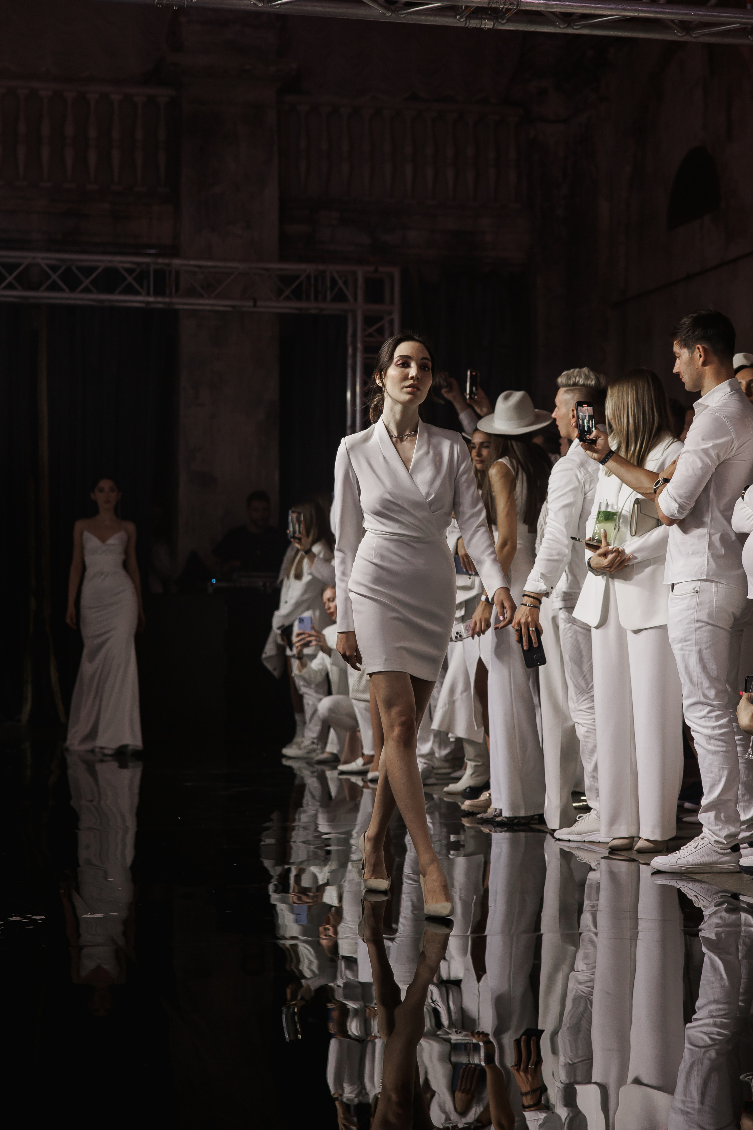 Показ NOVI&NOVIKOV