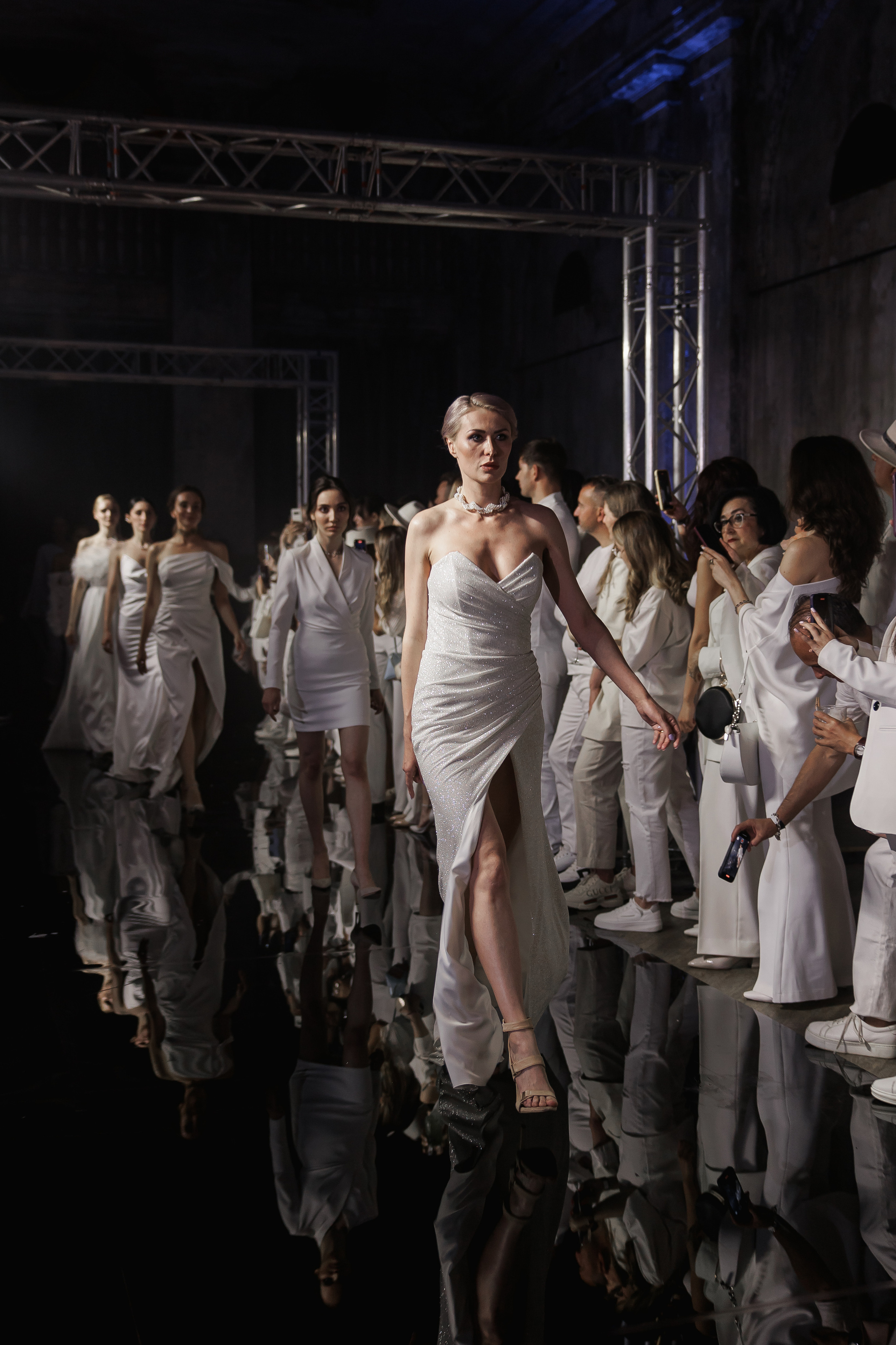 Показ NOVI&NOVIKOV