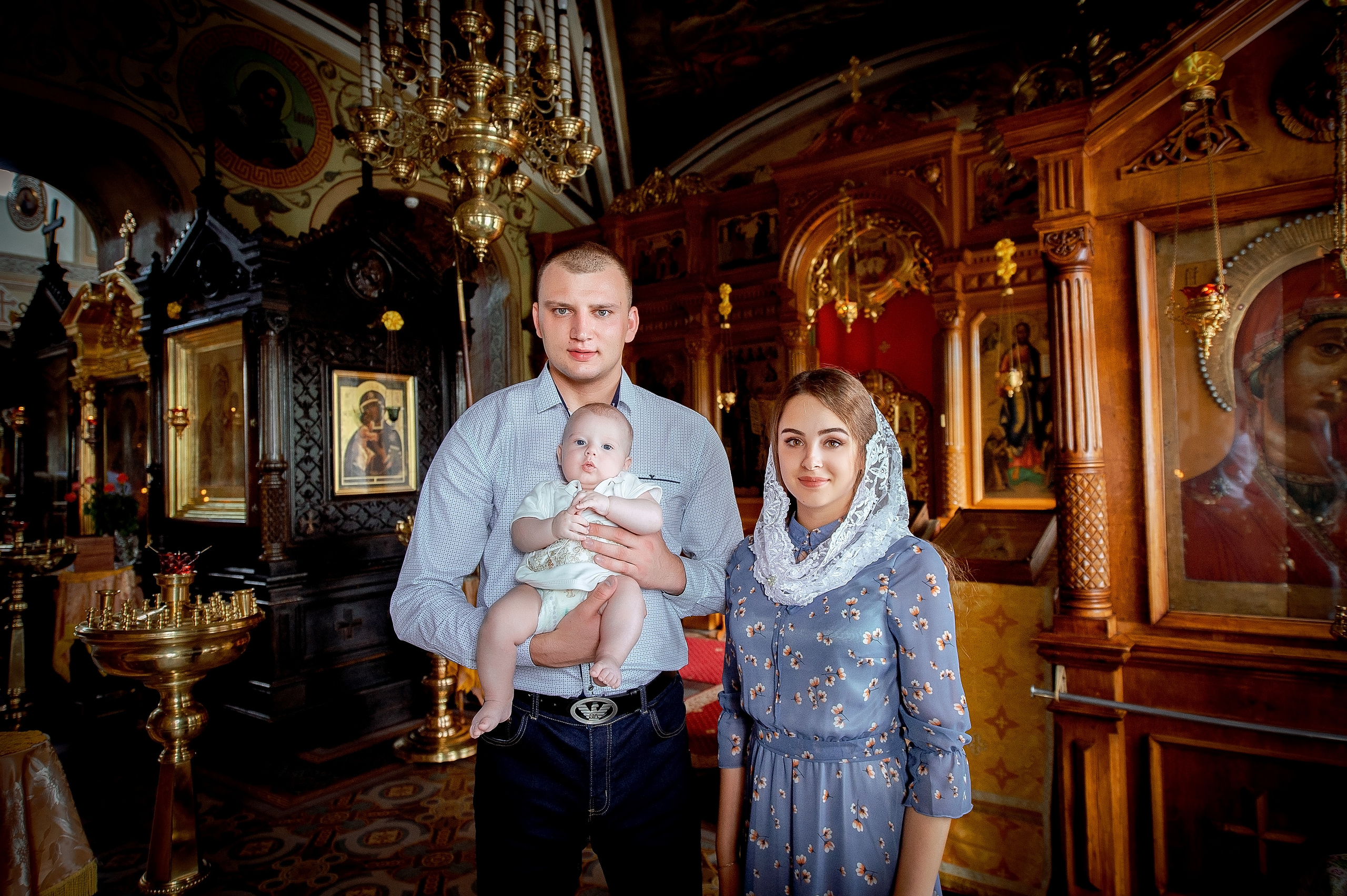 Фотосъемка крещения в Пушкино. Свадебный и семейный фотограф Виктория Носачёва. Щелково, Москва и МО