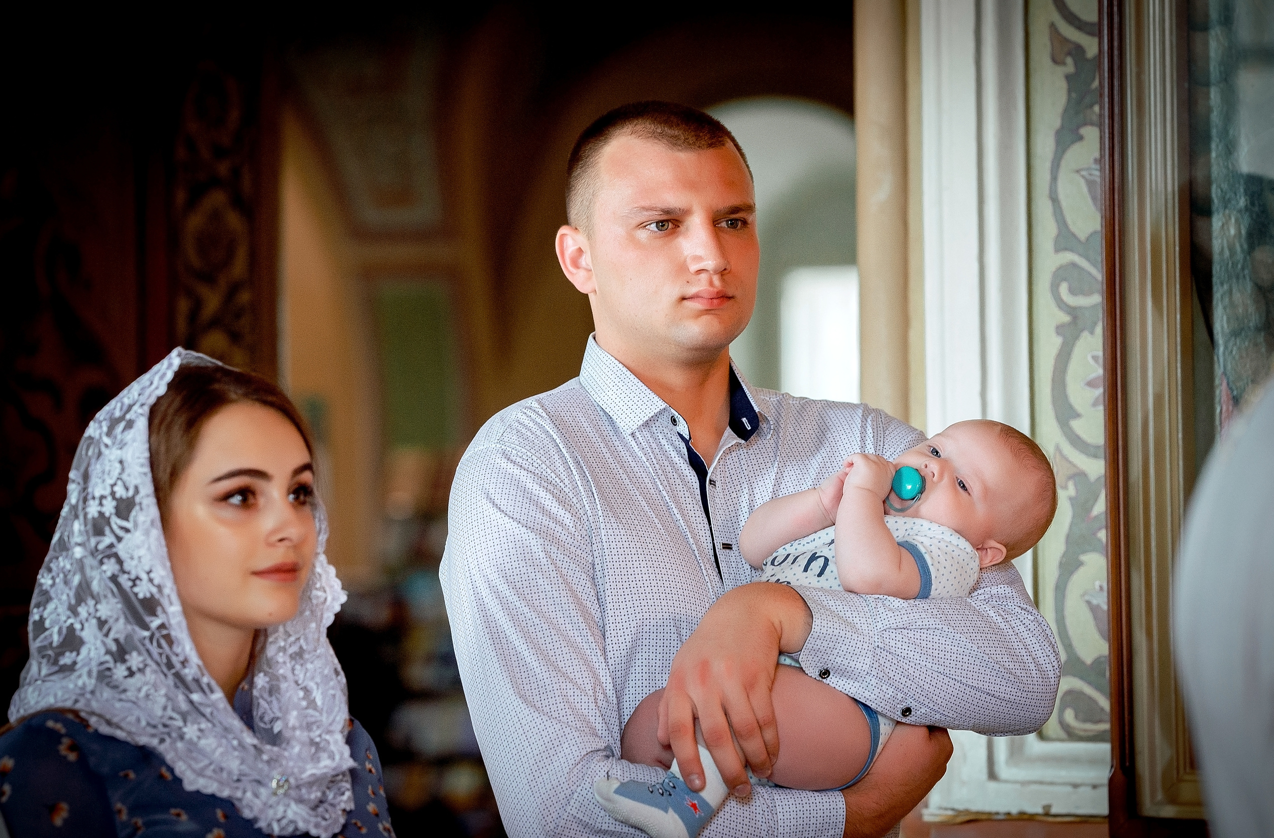 Фотосъемка крещения в Пушкино. Свадебный и семейный фотограф Виктория Носачёва. Щелково, Москва и МО