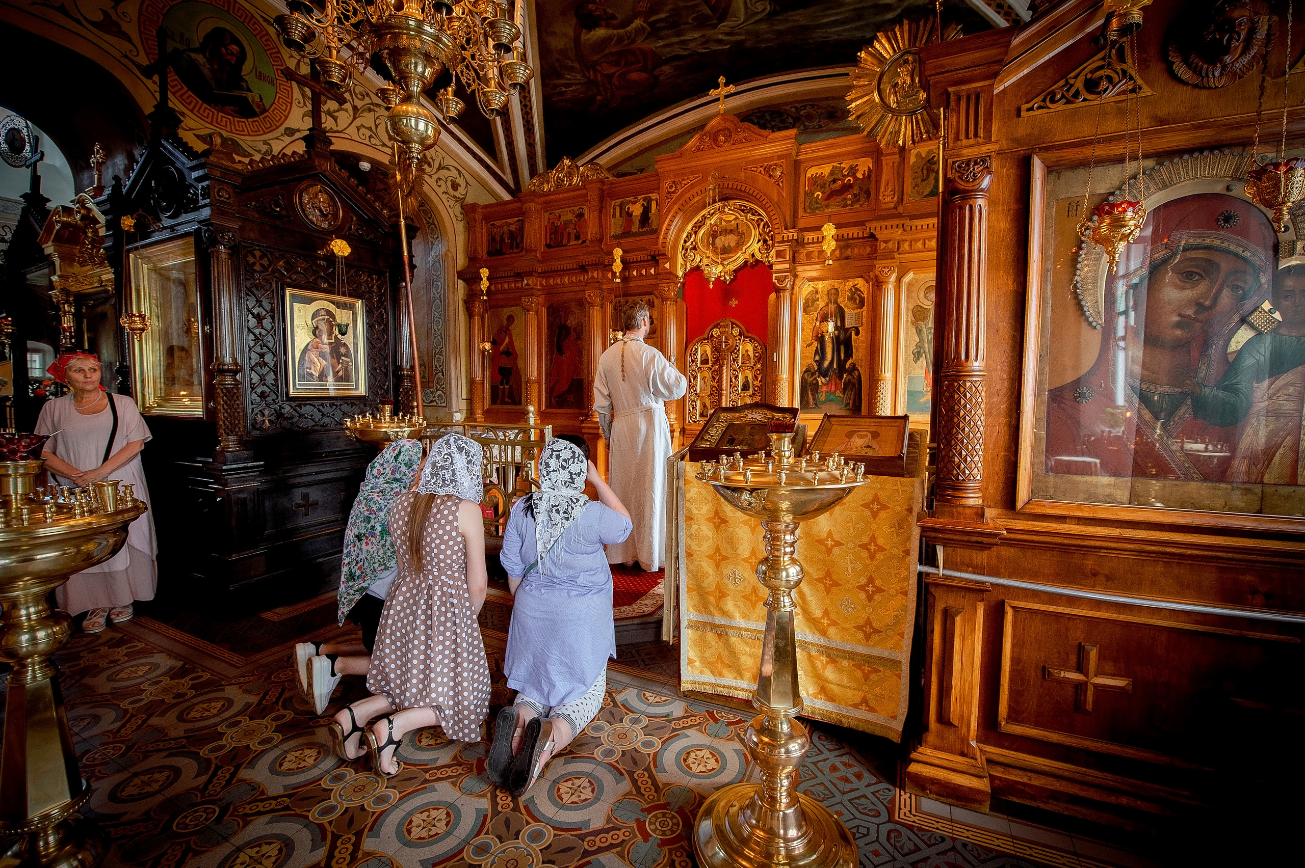 Фотосъемка крещения в Пушкино. Свадебный и семейный фотограф Виктория Носачёва. Щелково, Москва и МО