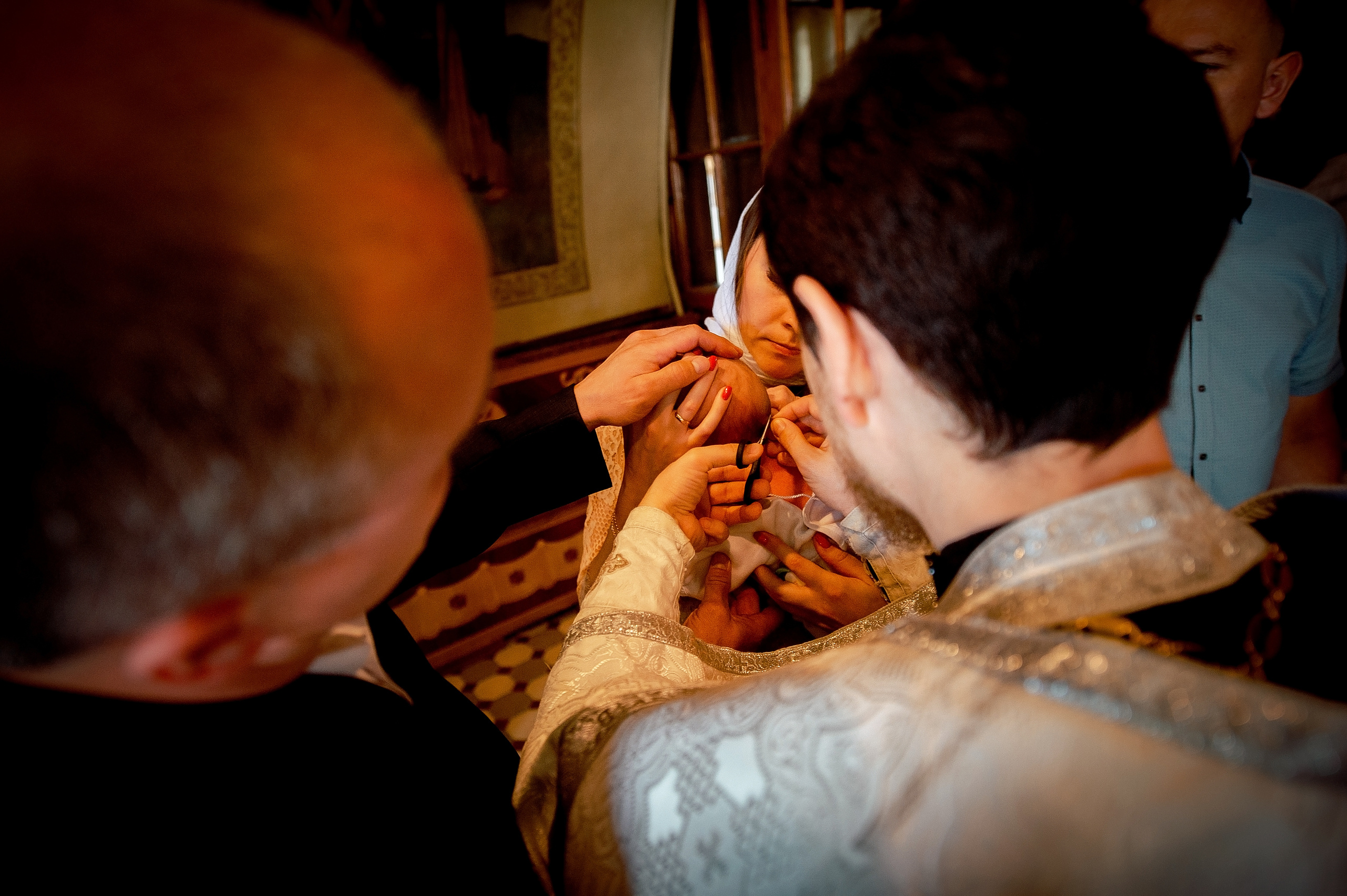 Фотосъемка крещения в Образцово. Свадебный и семейный фотограф Виктория Носачёва. Щелково, Москва и МО