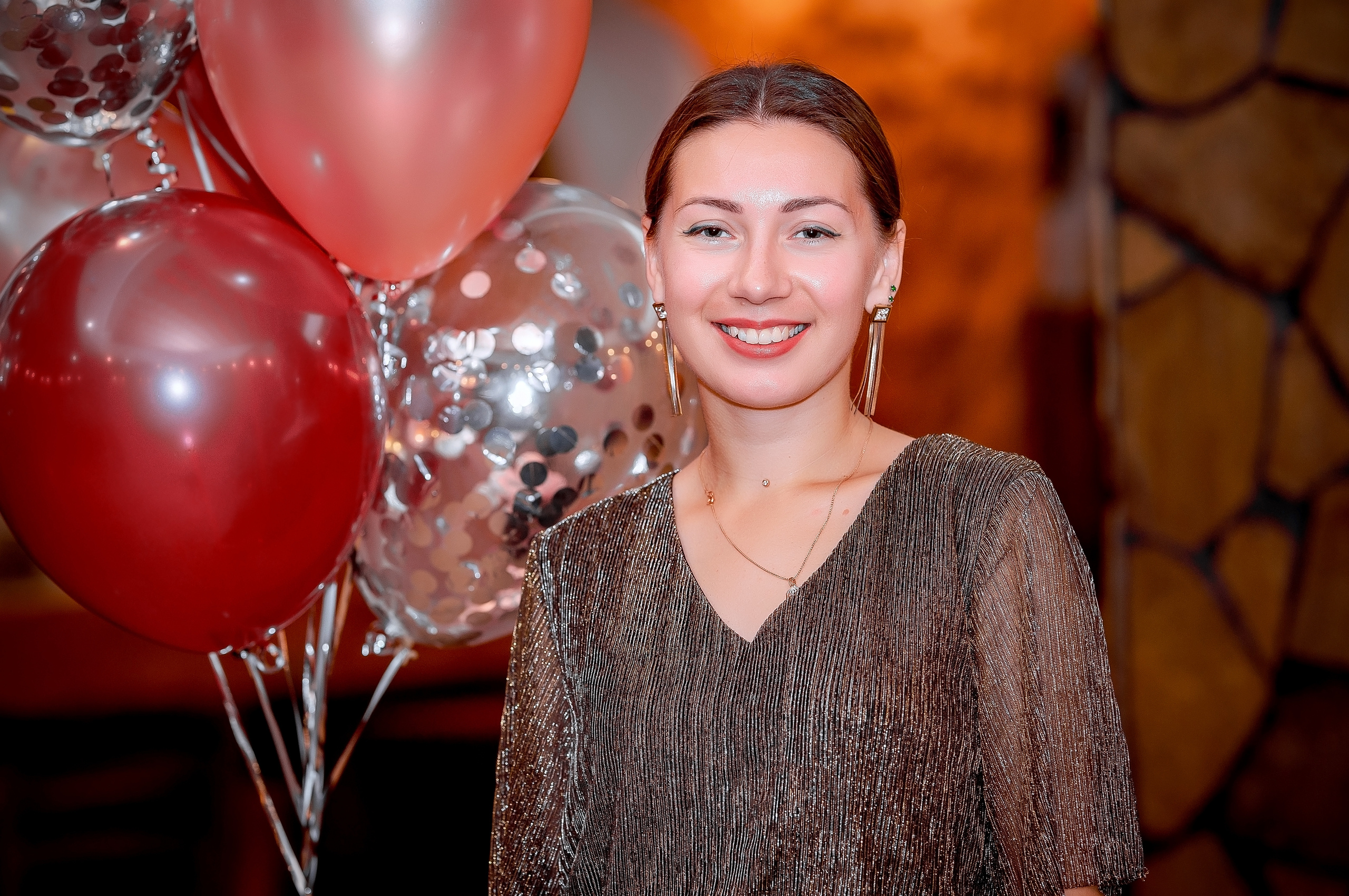 Фотосъемка юбилея в Щелково в кафе Бухара. Свадебный и семейный фотограф Виктория Носачёва. Щелково, Москва и МО