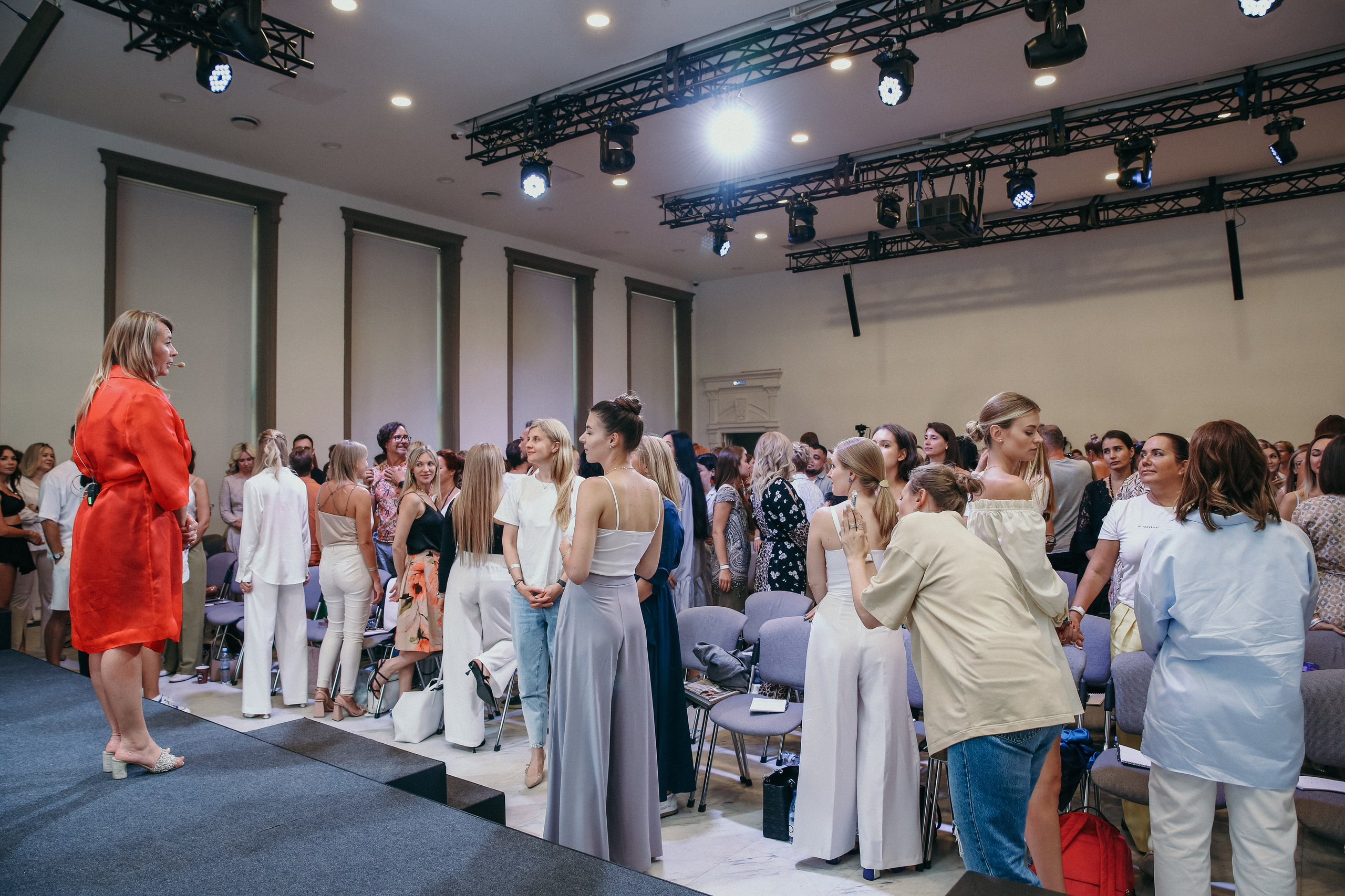 Тренинг Евгении Павловской. Фотограф и видеограф Анна Домашенко