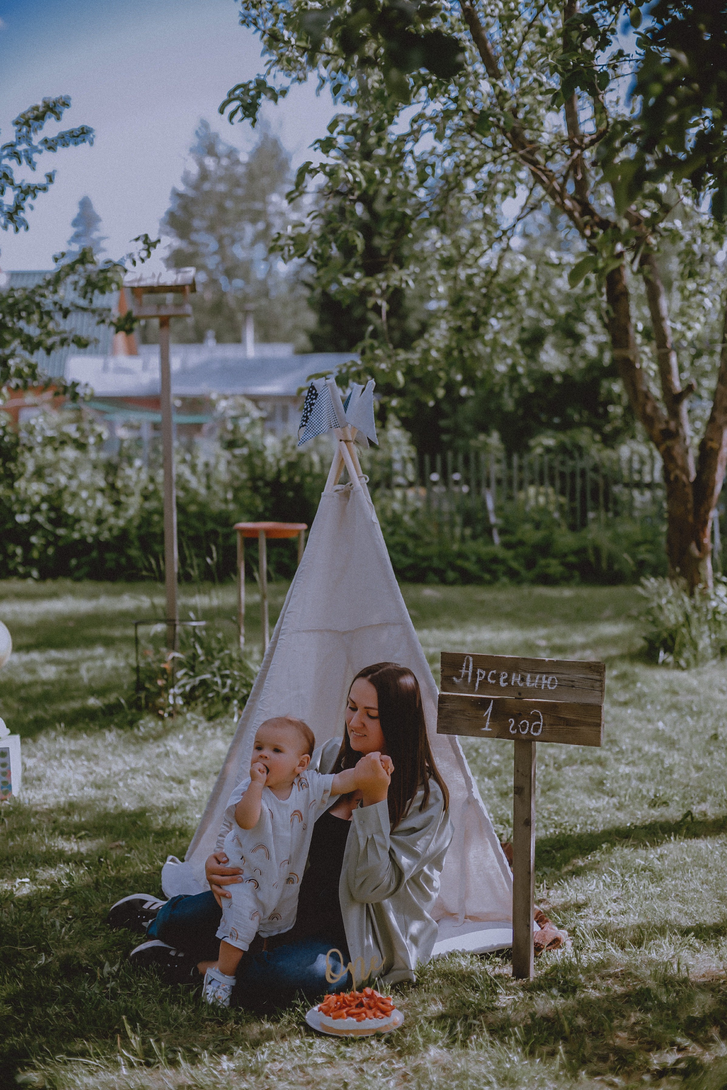 1+1=3. Свадебный и семейный фотограф в Москве Сажина Кристина КиМ. Свадебный оператор в Москве Сажин Максим