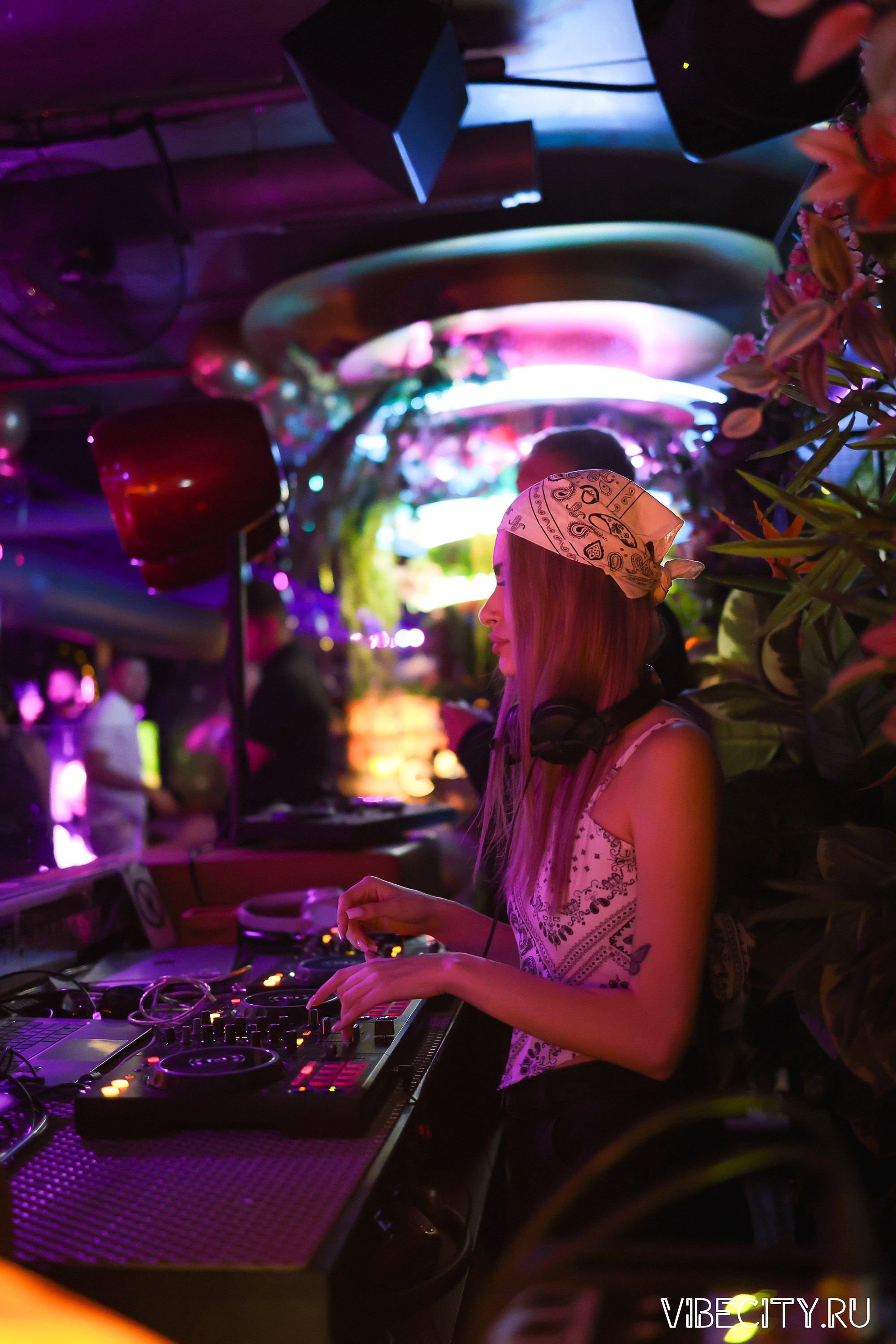 DOUBLE U. VIBECITY.RU Вайб Сити Ру Фоторепортажи Фотоотчеты Калининград