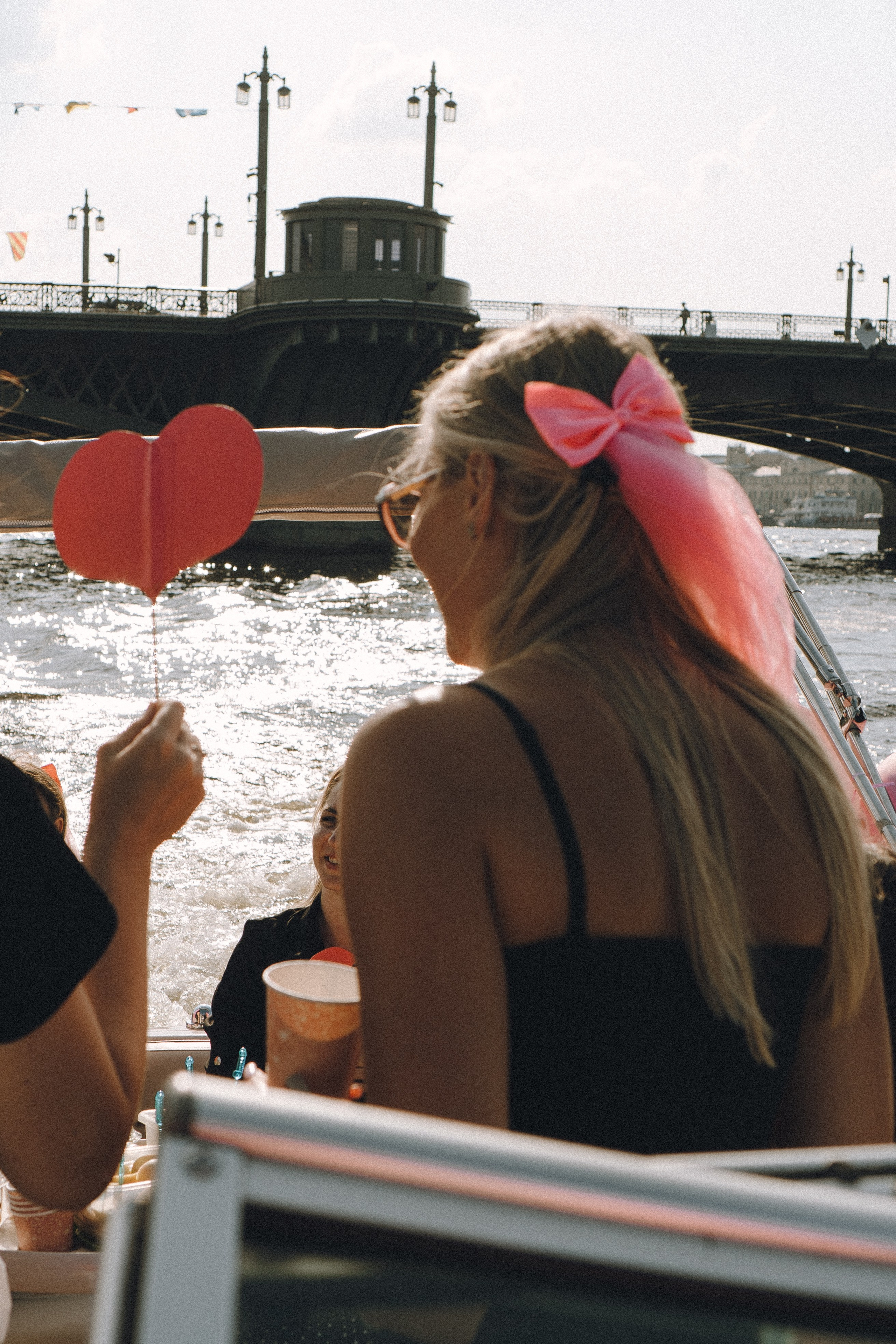 ДЕВИЧНИК НА КАТЕРЕ. Профессиональный фотограф, Санкт-Петербург — Виктория Богомолова