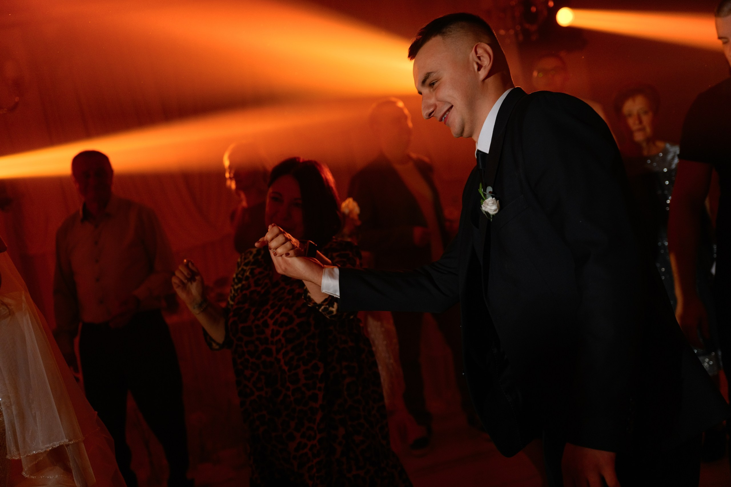 Фотограф на свадьбу Минск Москва Санкт-Петербург Свадебный фотограф Фотограф на свадьбу Репортажный фотограф Love Story Свадебная прогулка. Свадебный фотограф — Крюков Константин