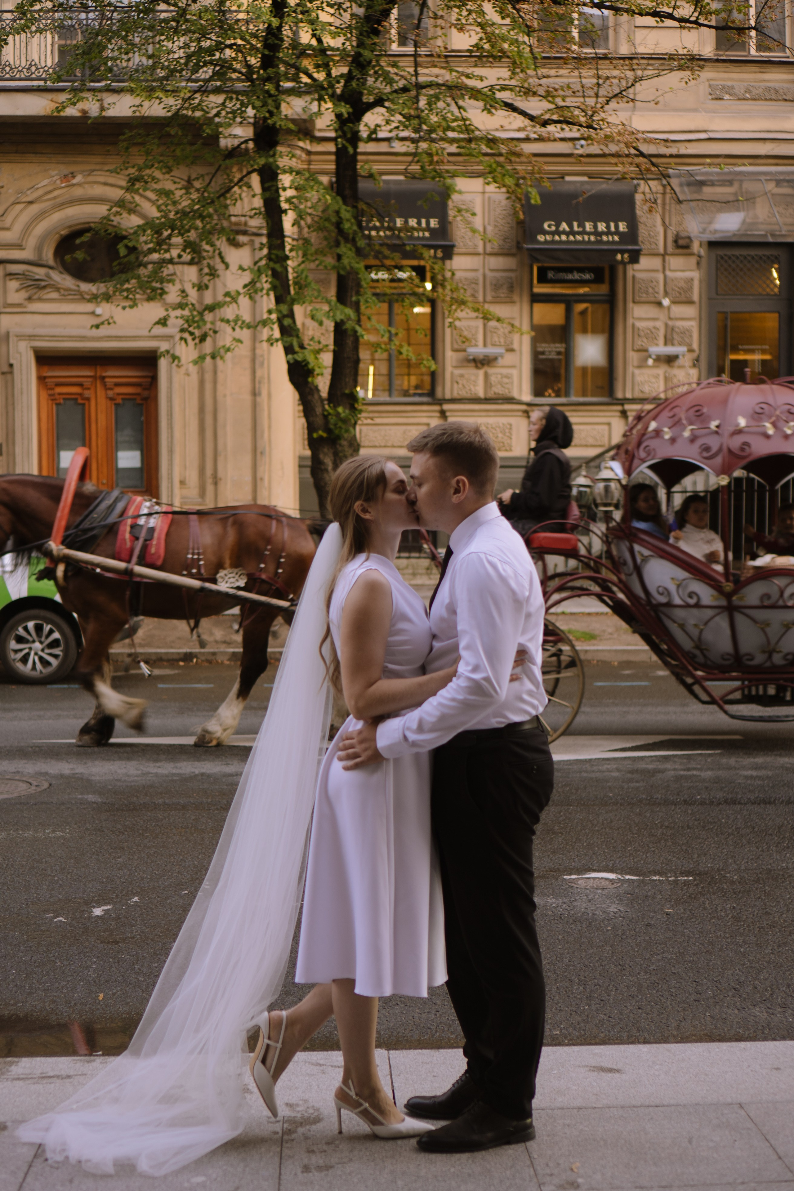 СВАДЕБНАЯ СЬЕМКА С ИСАКИЕВСКИМ СОБОРОМ, АСТОРИЯ И ЗАКОНОДАТЕЛЬНОЕ СОБРАНИЕ. Профессиональный фотограф, Санкт-Петербург — Виктория Богомолова