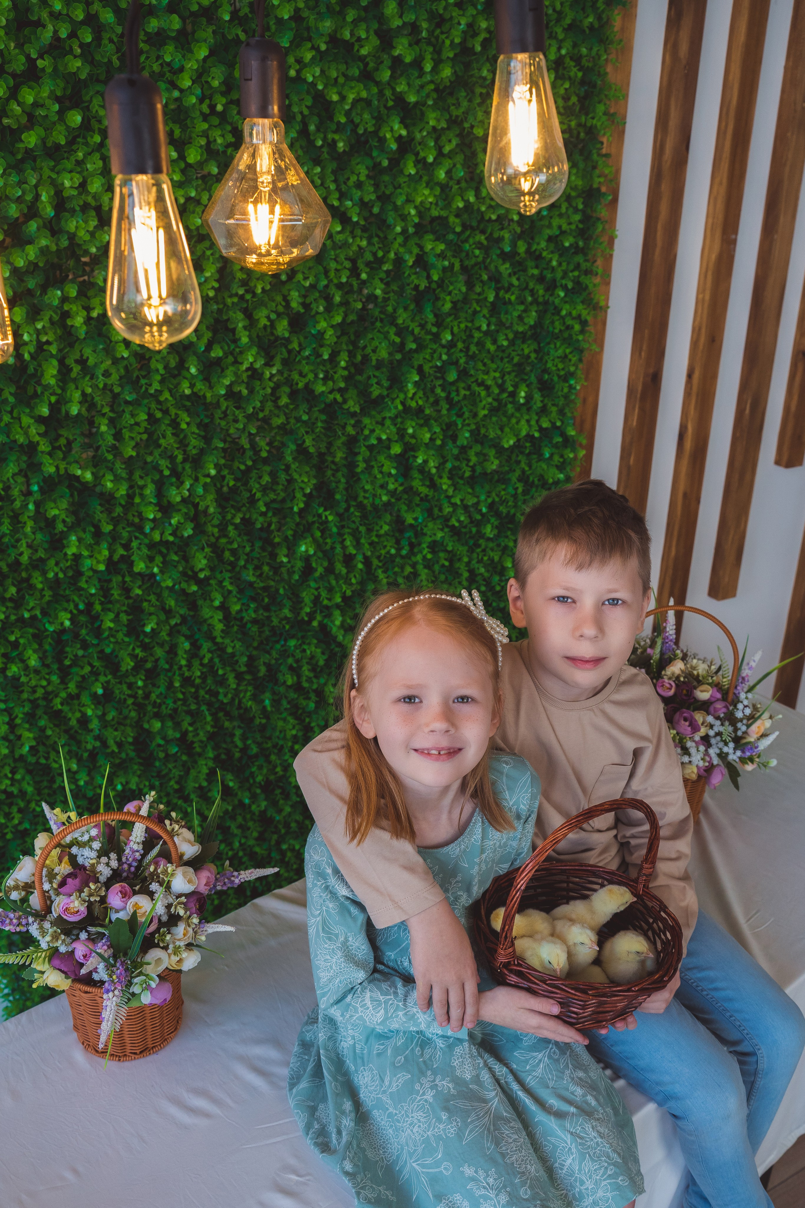 Пасхальный фотодень с цыплятами и кроликами. Фотограф Маргарита Слободянина в Хабаровске