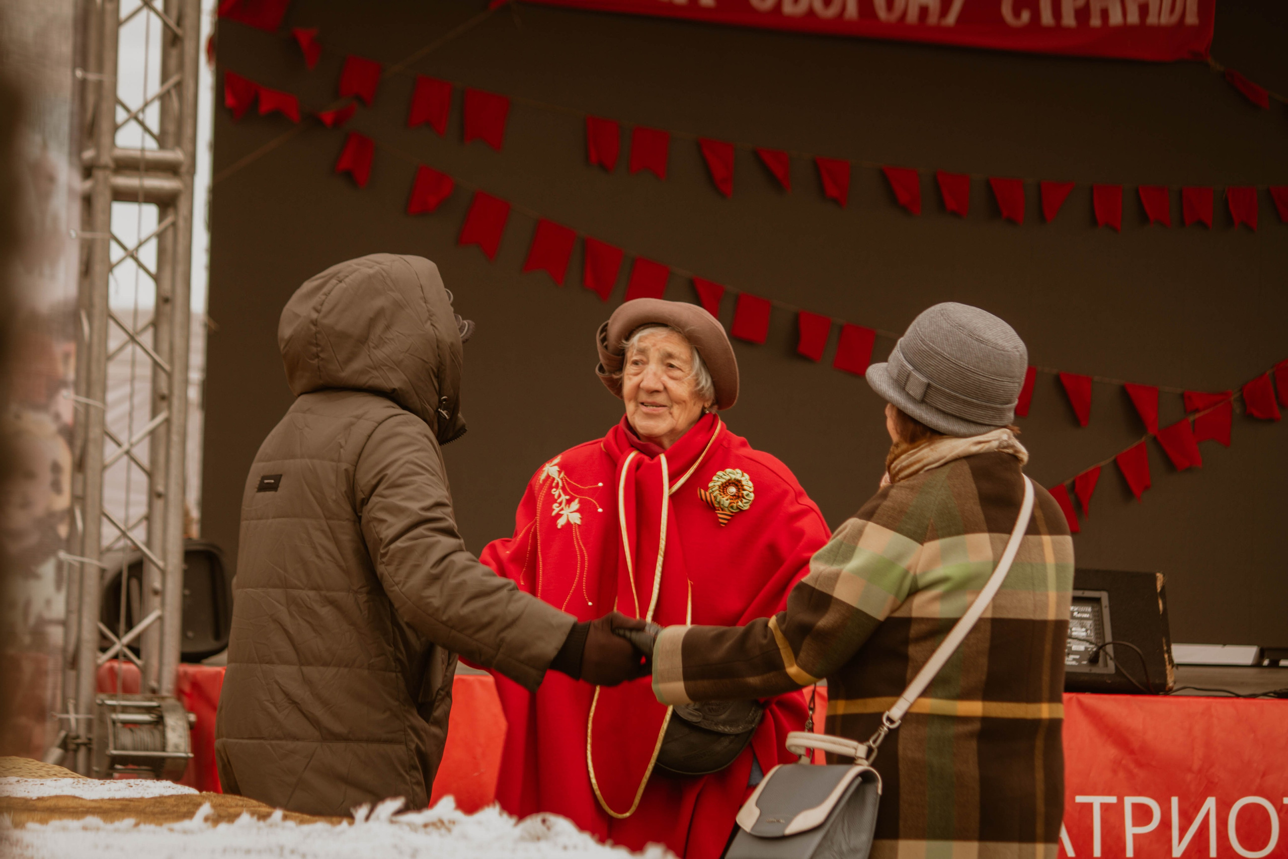 БАЛ ПОБЕДЫ — Патриотическая акция. Создадим шедевр? Виталина и её фотоискусство