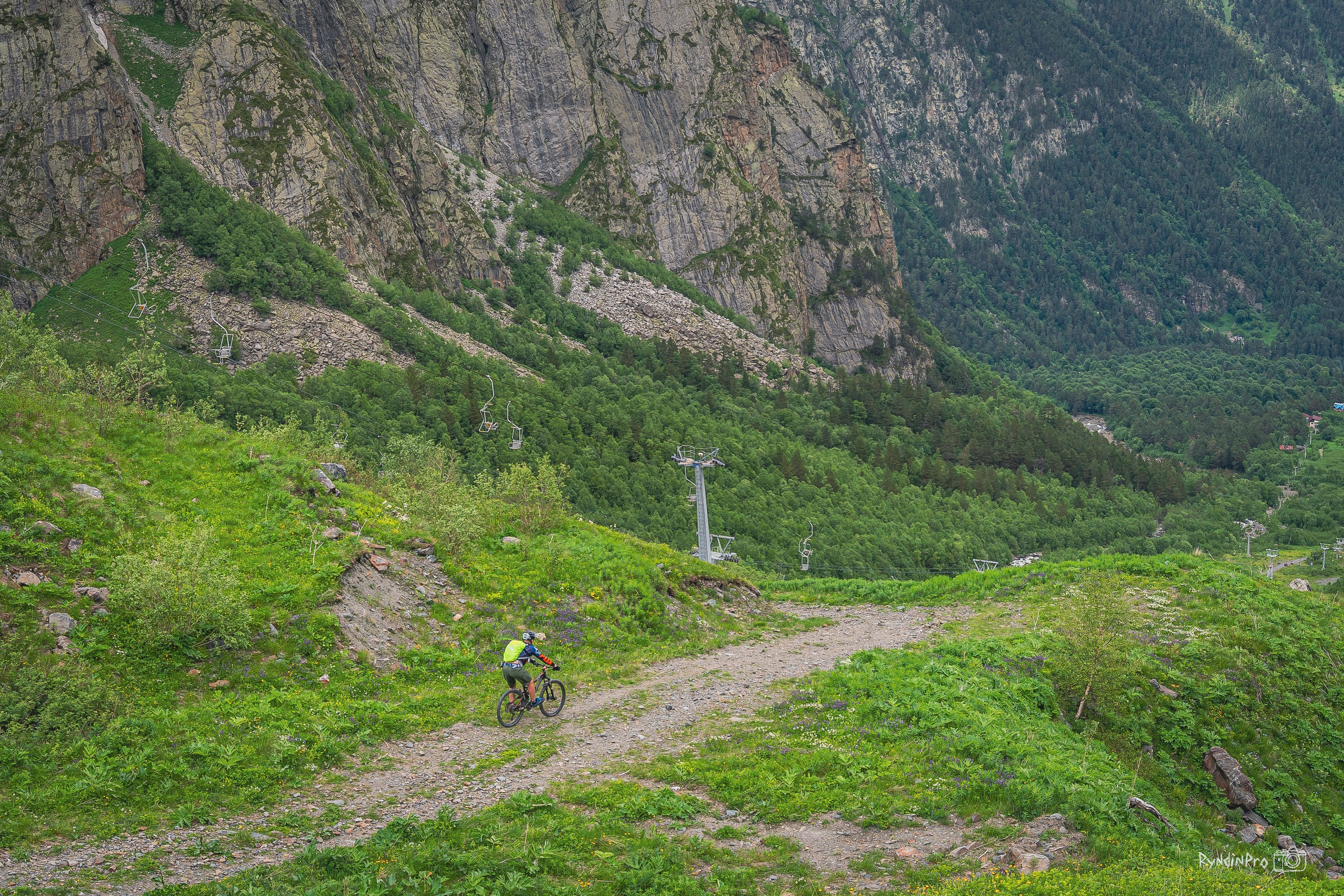 Велотур Осетия 16.06.2024 Ковальтур. Репортажный фотограф в Краснодаре Рындин Дмитрий
