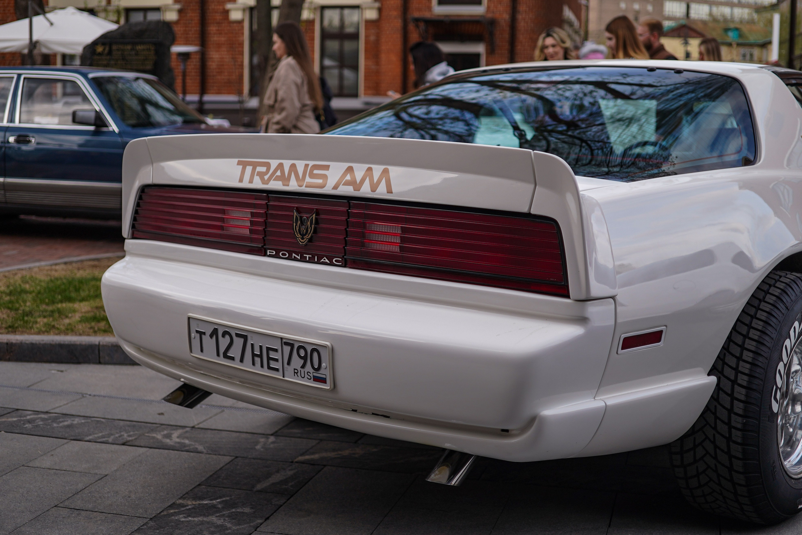 MadBuckets (opening 2024). Автомобильный фотограф Шакая Кирилл