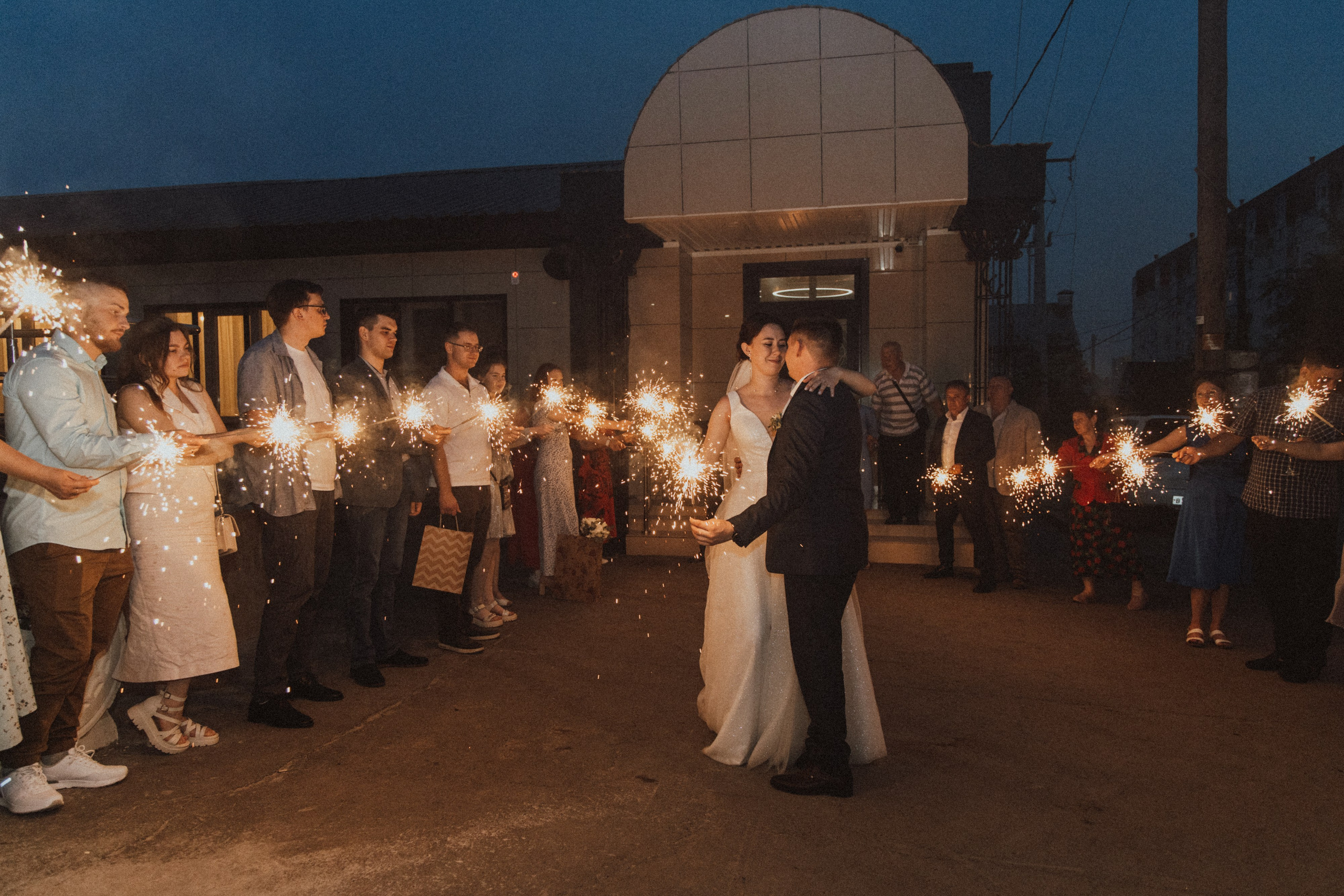 Алёна и Денис (полный день). Фотограф в Барнауле Юлия Садвокасова