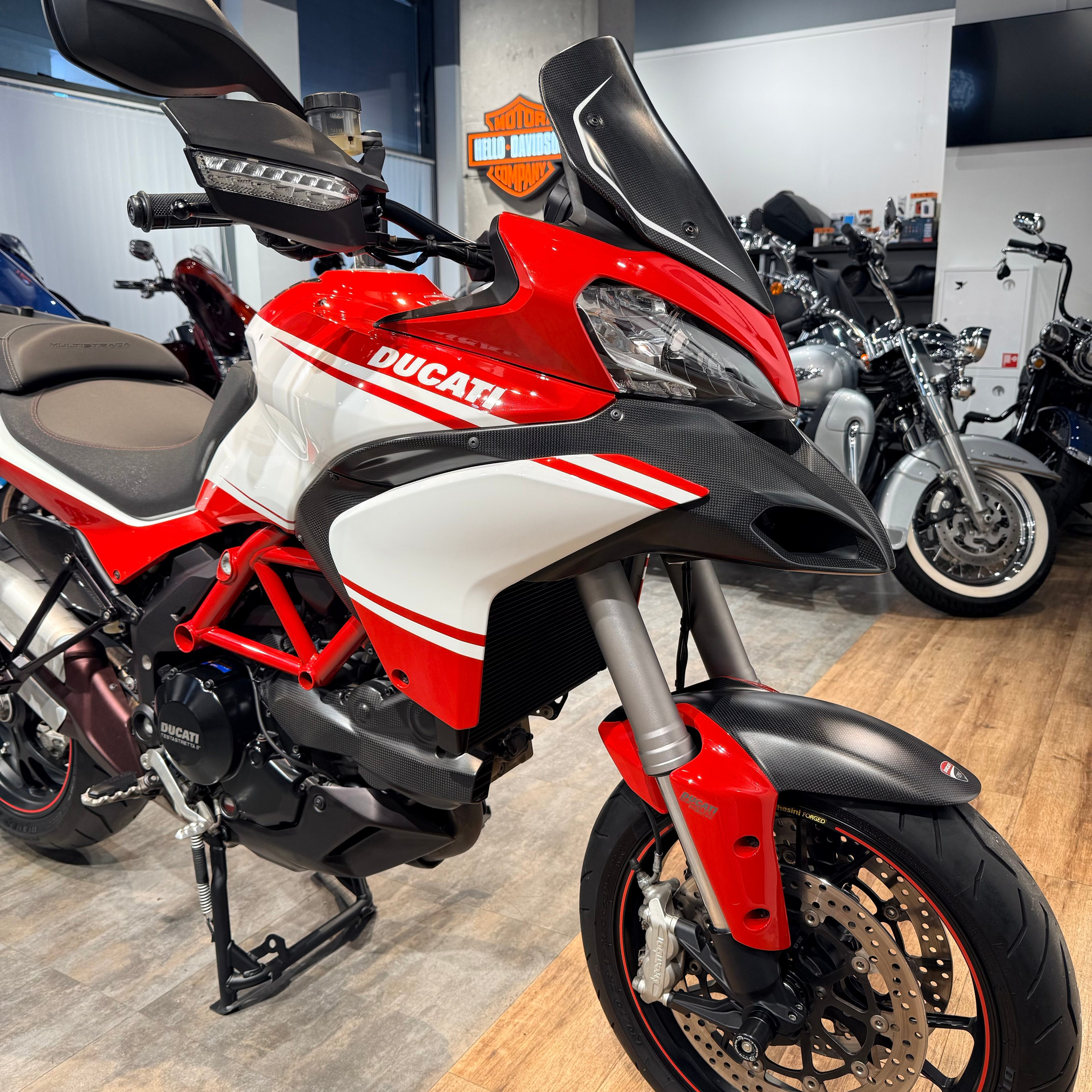 2013 Multistrada 1200S Pikes Peak (VIN *ZDM*6517). Hello Davidson, Москва. Только хорошие мотоциклы…