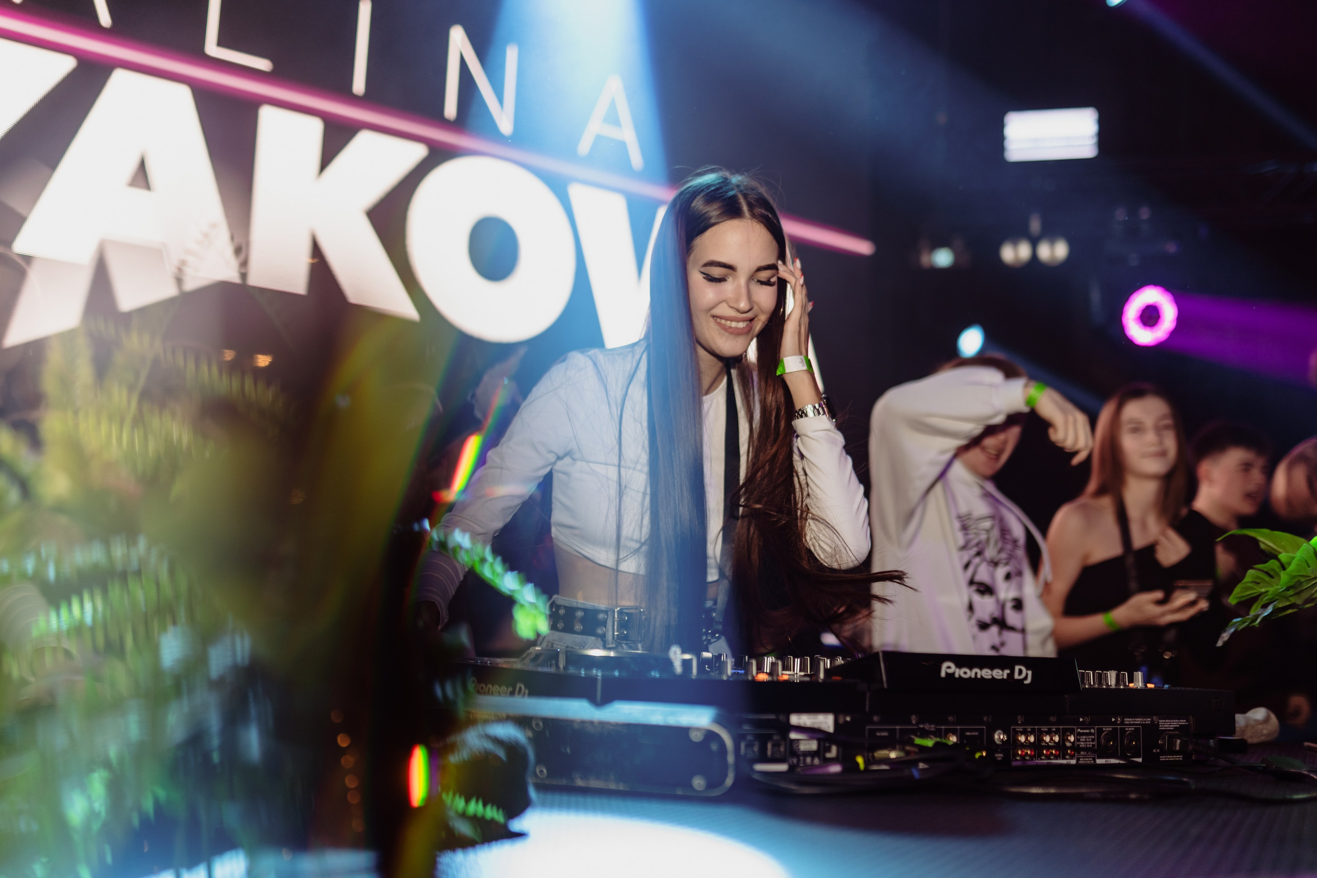 1991 Place в Fabrika. Виктория Кинкладзе