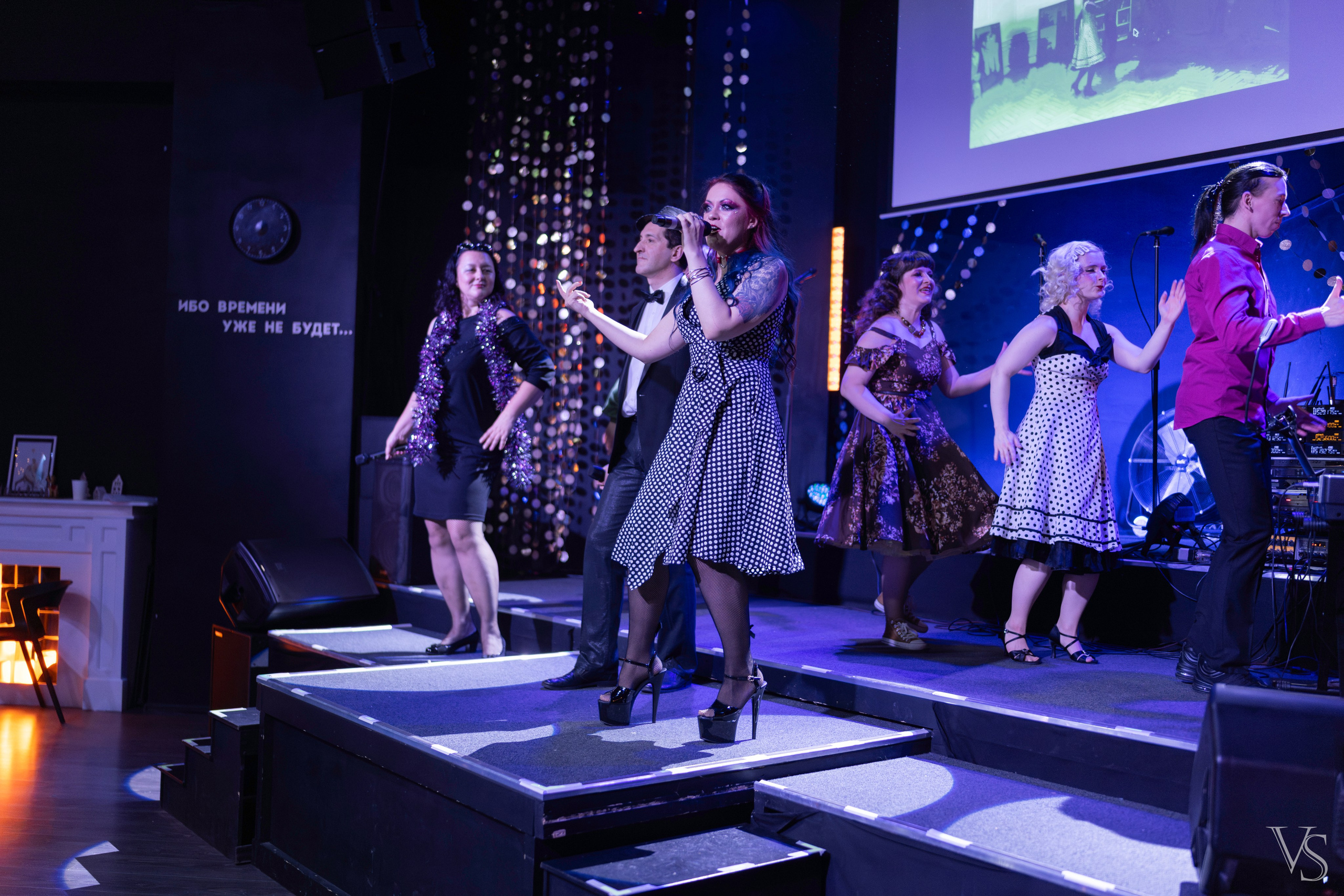 Мюзикл Elf и новогодний концерт Fellowship. Фотограф Виктор Степанов