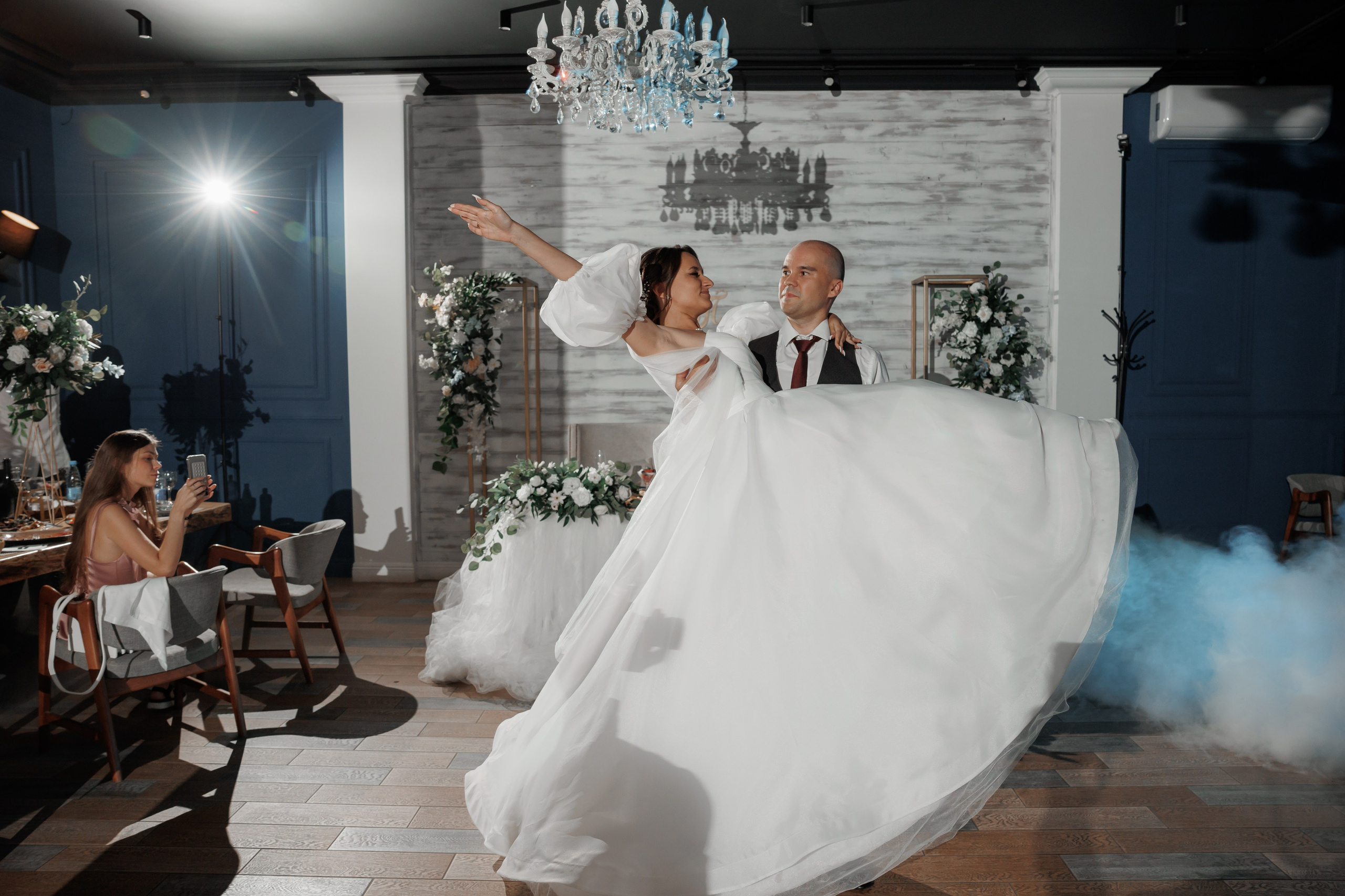 Полина и Дмитрий, загородный клуб «Барин», ЗАГС в г. Пушкино. Свадебный и репортажный фотограф (Москва, Королев и другие)