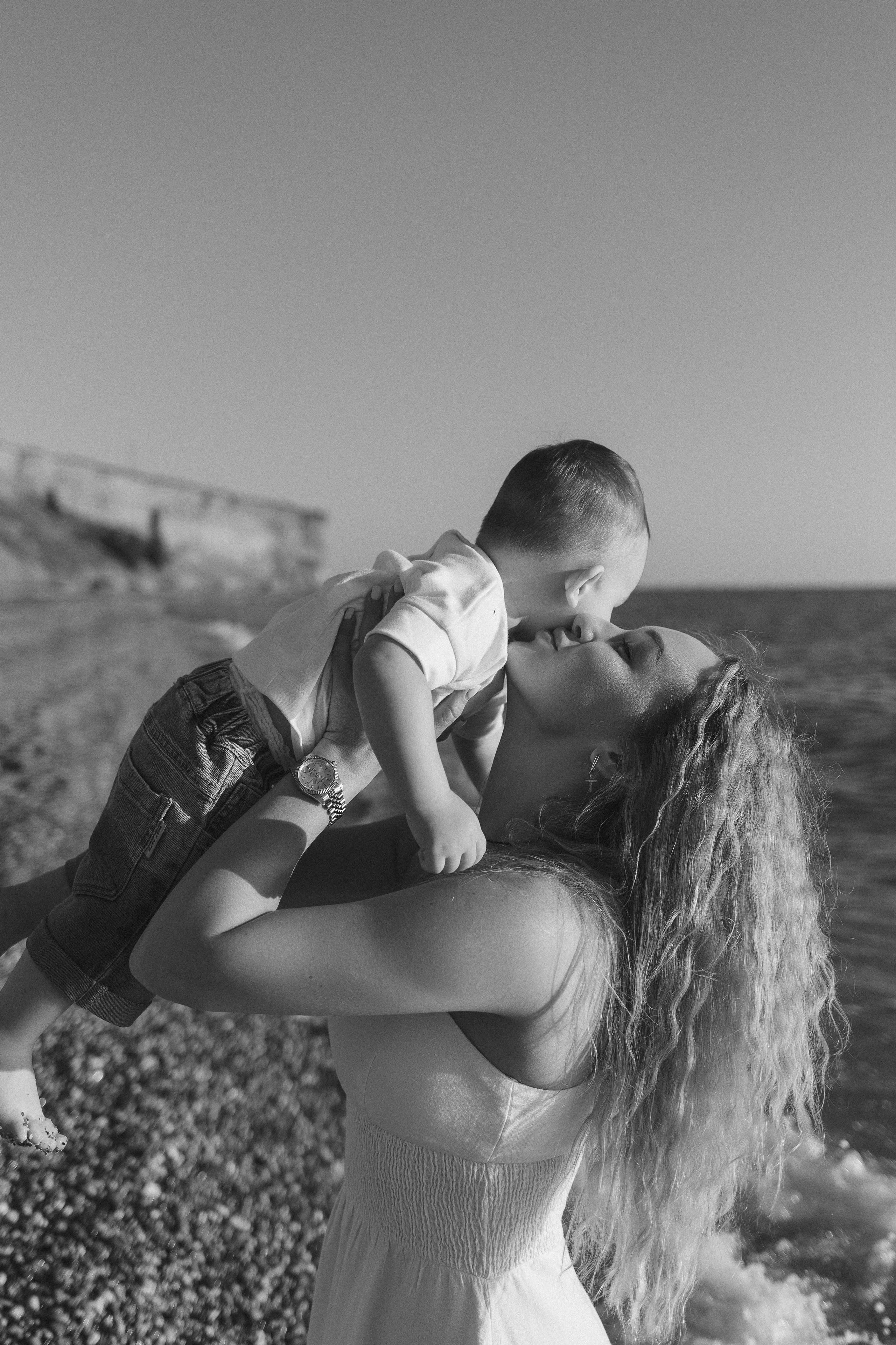 Море, закат, любовь🖤. Свадебный фотограф Мироманов Николай в Крыму