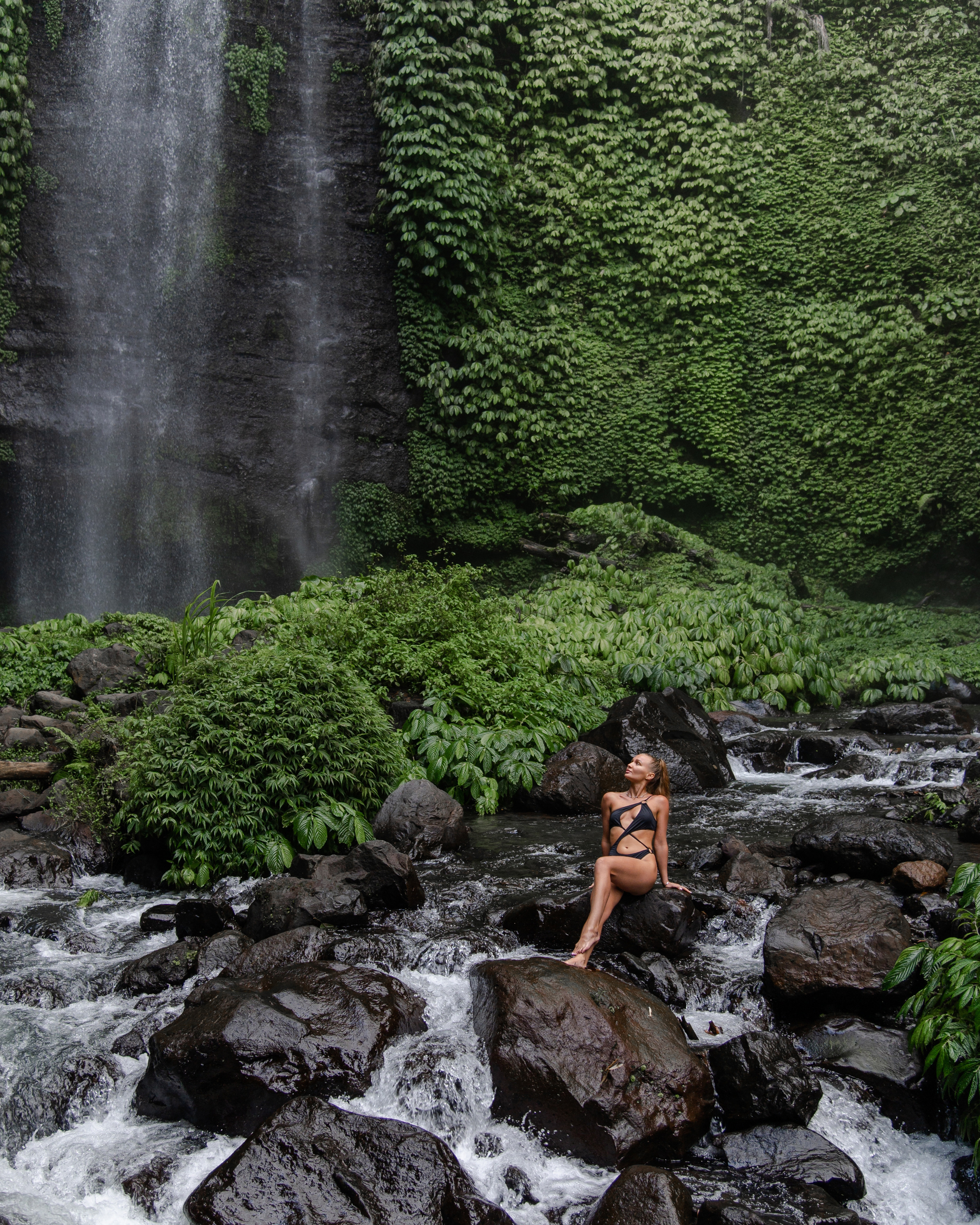 Водопад Секумпул на Бали. Свадебный фотограф в Ростове Максимов Максим