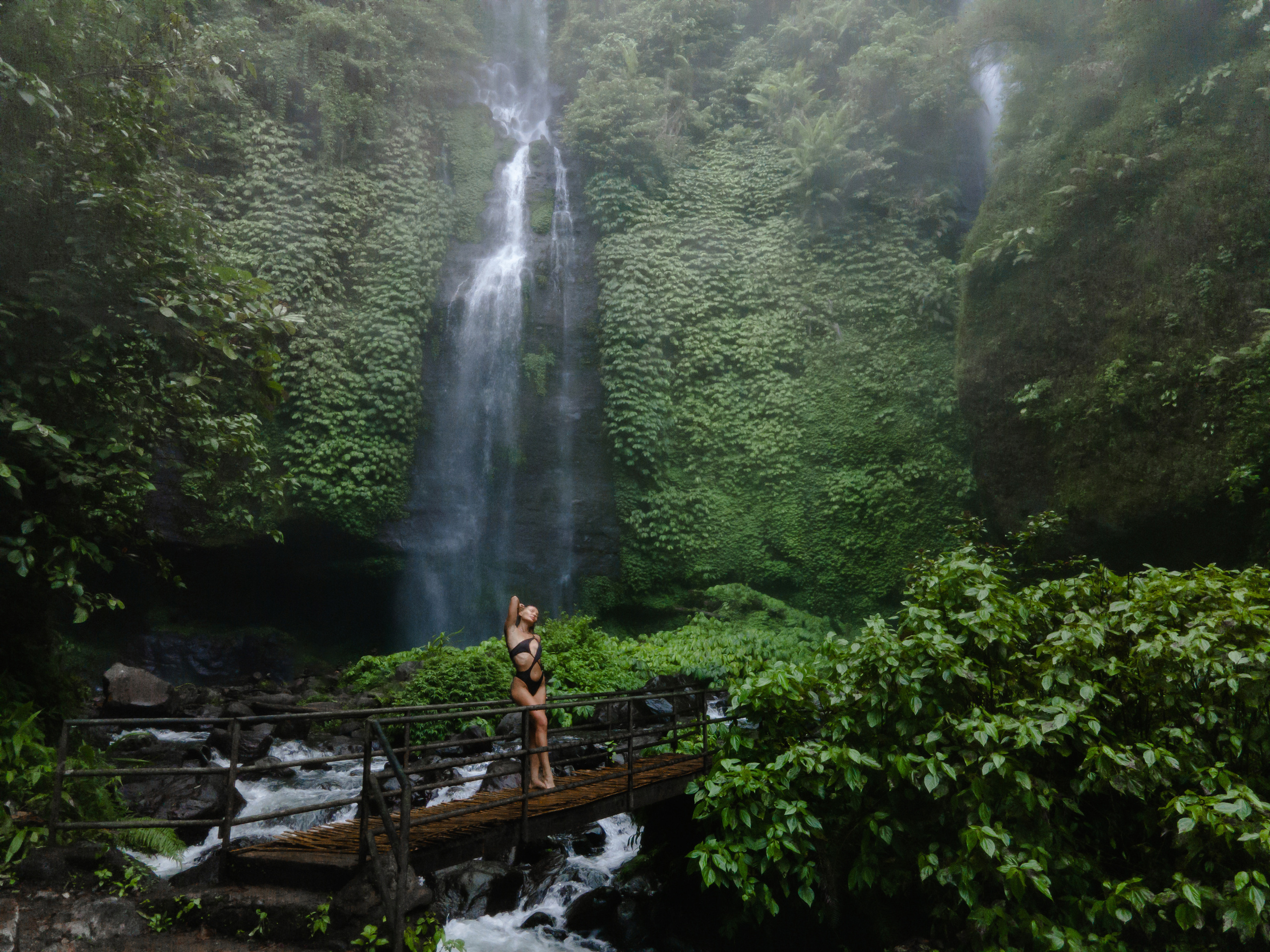 Водопад Секумпул на Бали. Свадебный фотограф в Ростове Максимов Максим