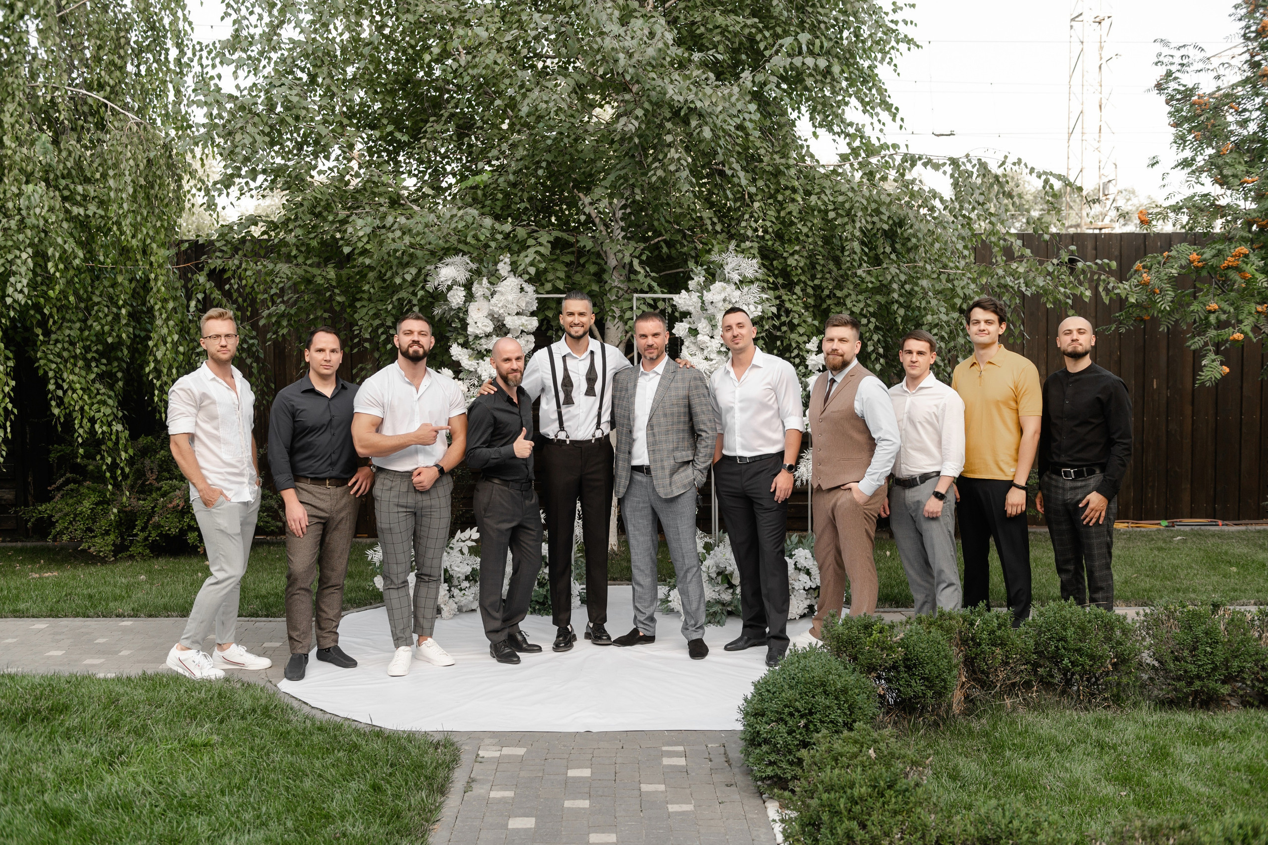 Свадебная фотосессия в Ростове комплекс ПарХаус. Свадебный фотограф в Ростове Максимов Максим