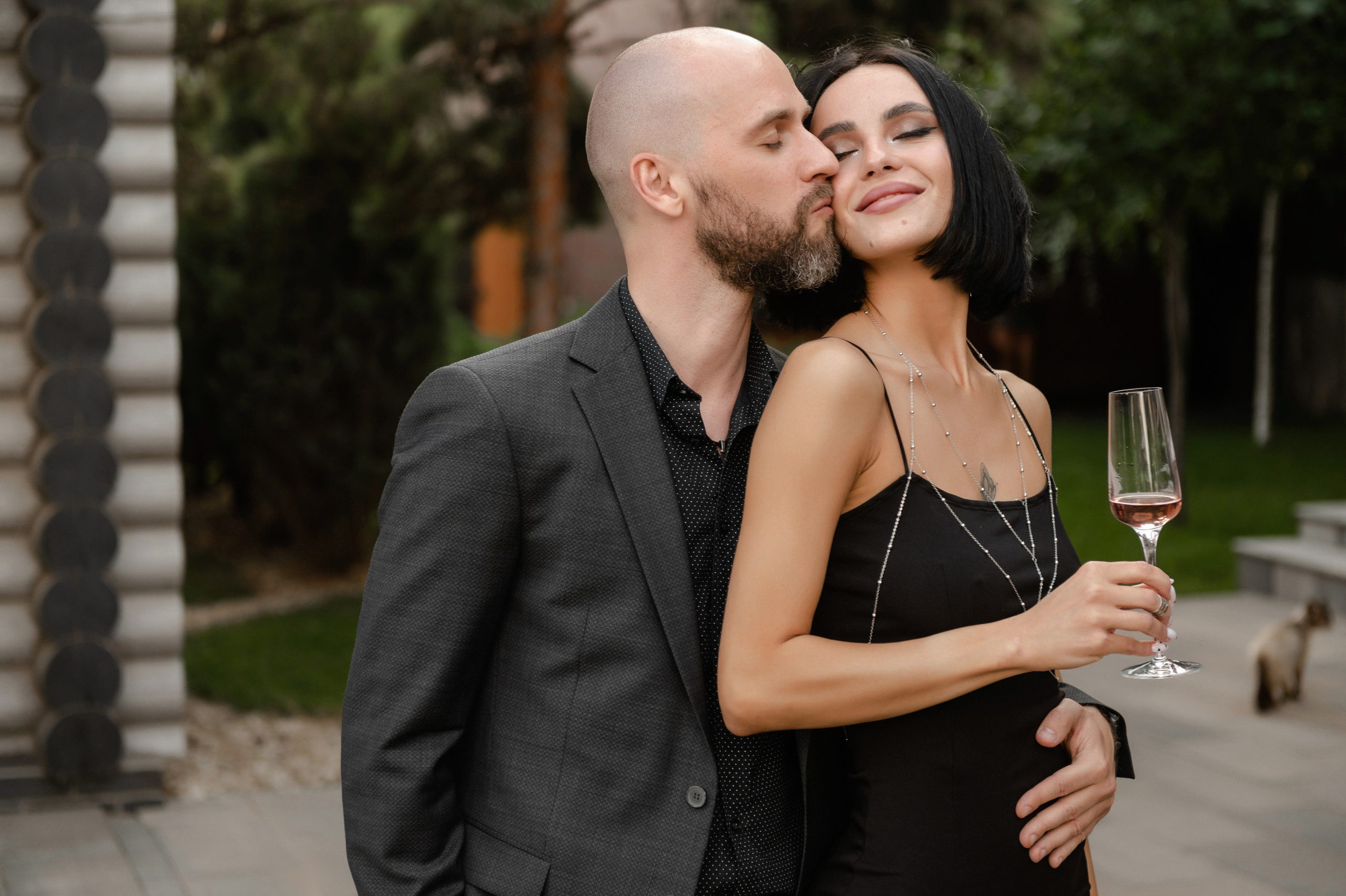 Свадебная фотосессия в Ростове комплекс ПарХаус. Свадебный фотограф в Ростове Максимов Максим