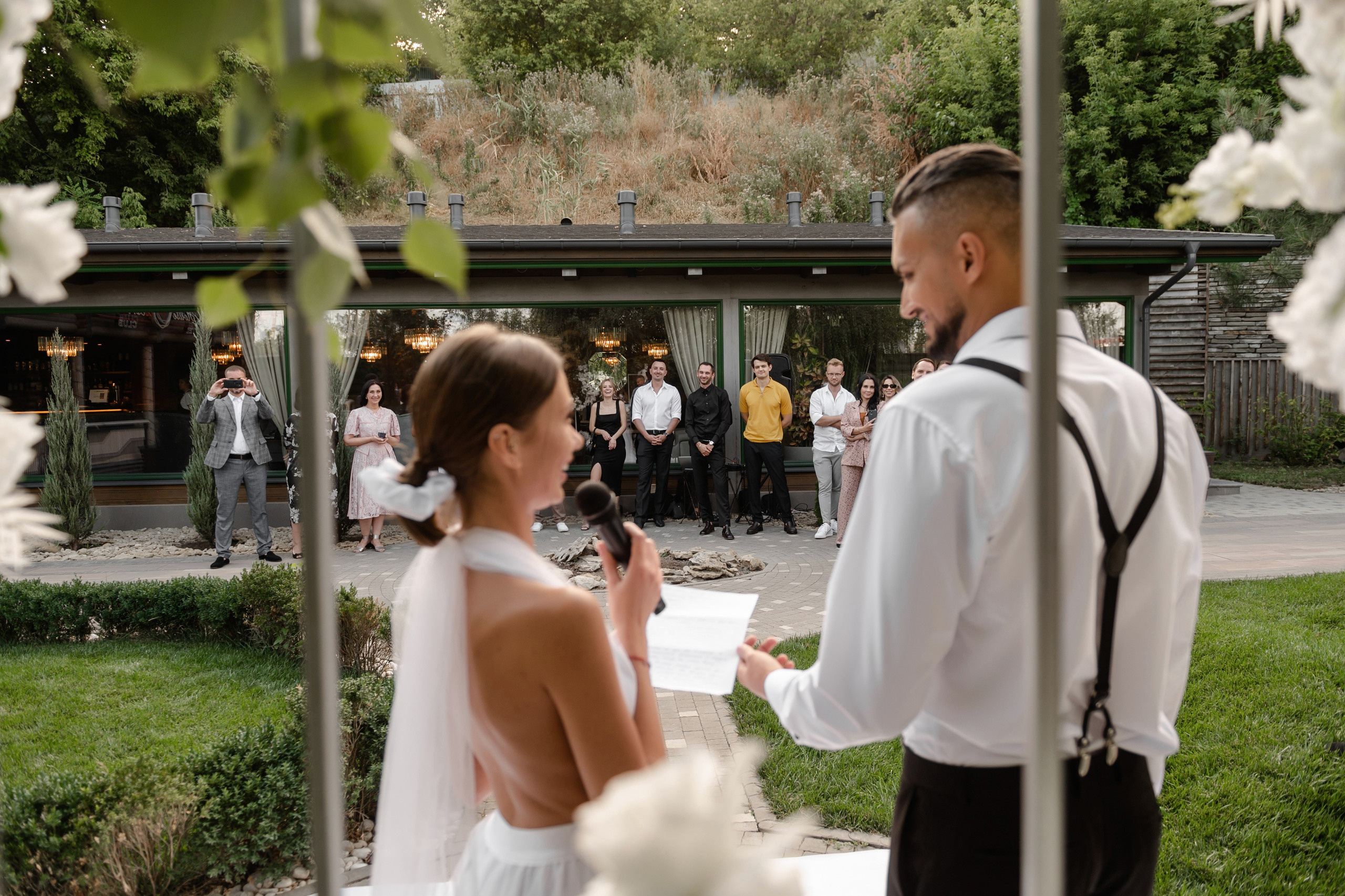 Свадебная фотосессия в Ростове комплекс ПарХаус. Свадебный фотограф в Ростове Максимов Максим