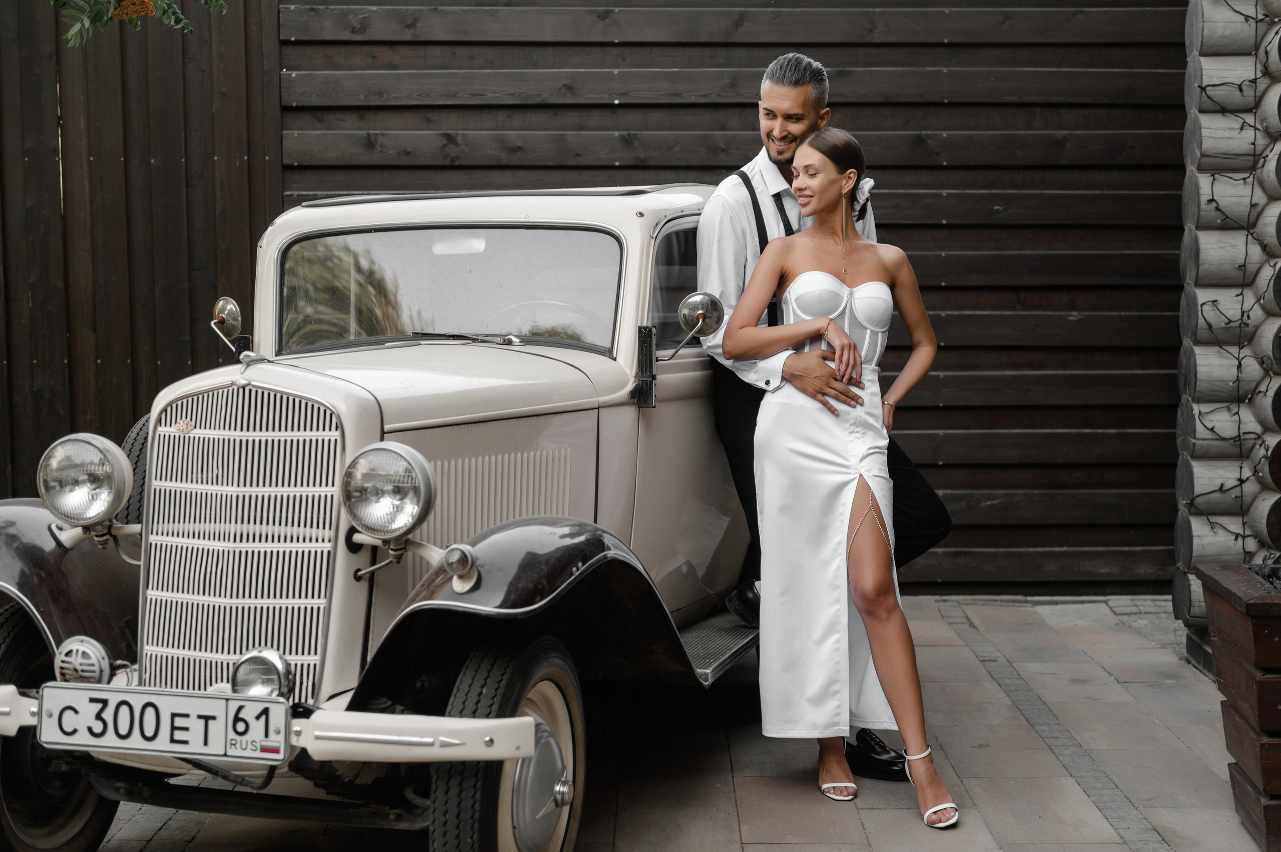 Свадебная фотосессия в Ростове комплекс ПарХаус. Свадебный фотограф в Ростове Максимов Максим