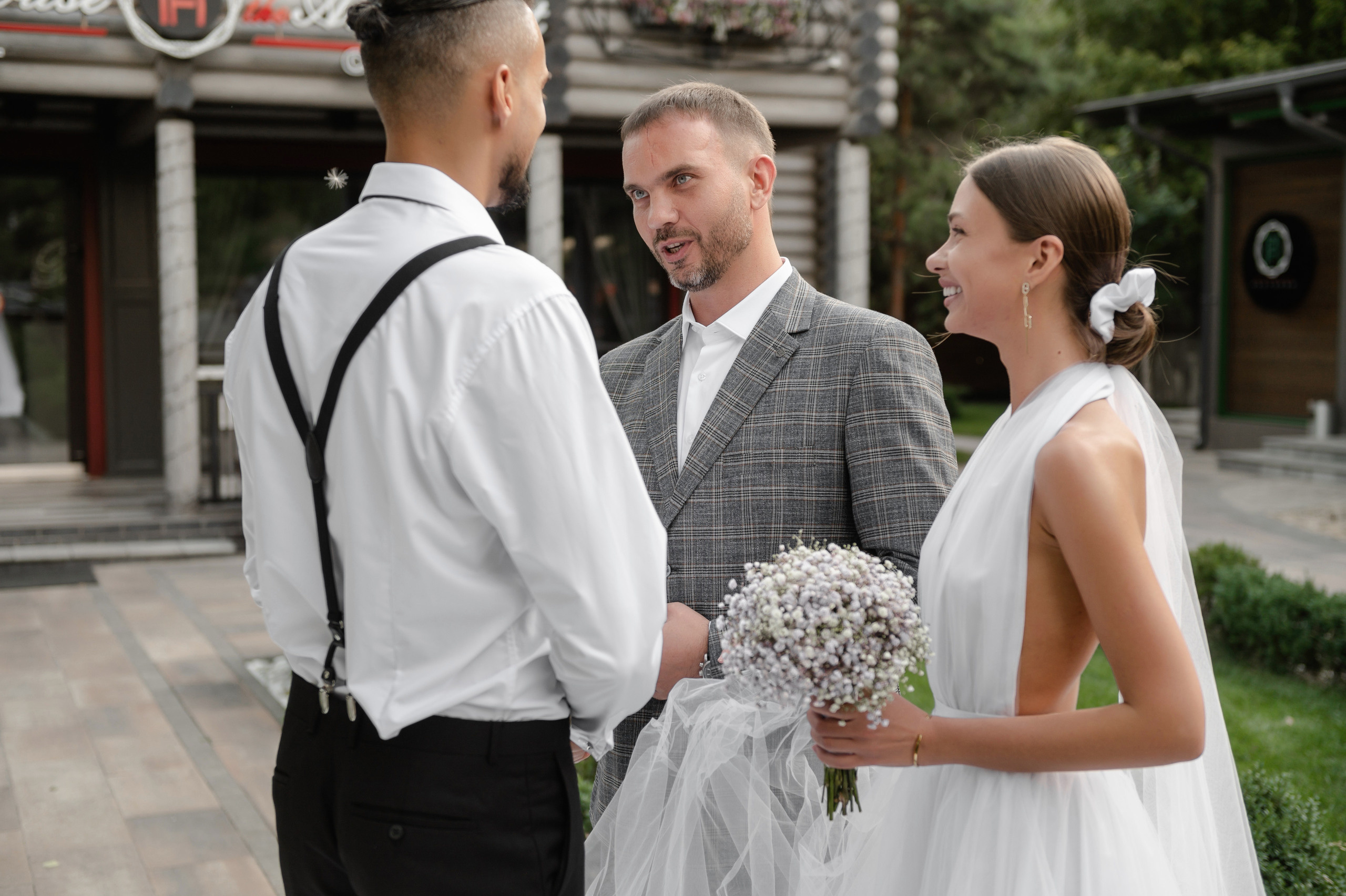 Свадебная фотосессия в Ростове комплекс ПарХаус. Свадебный фотограф в Ростове Максимов Максим