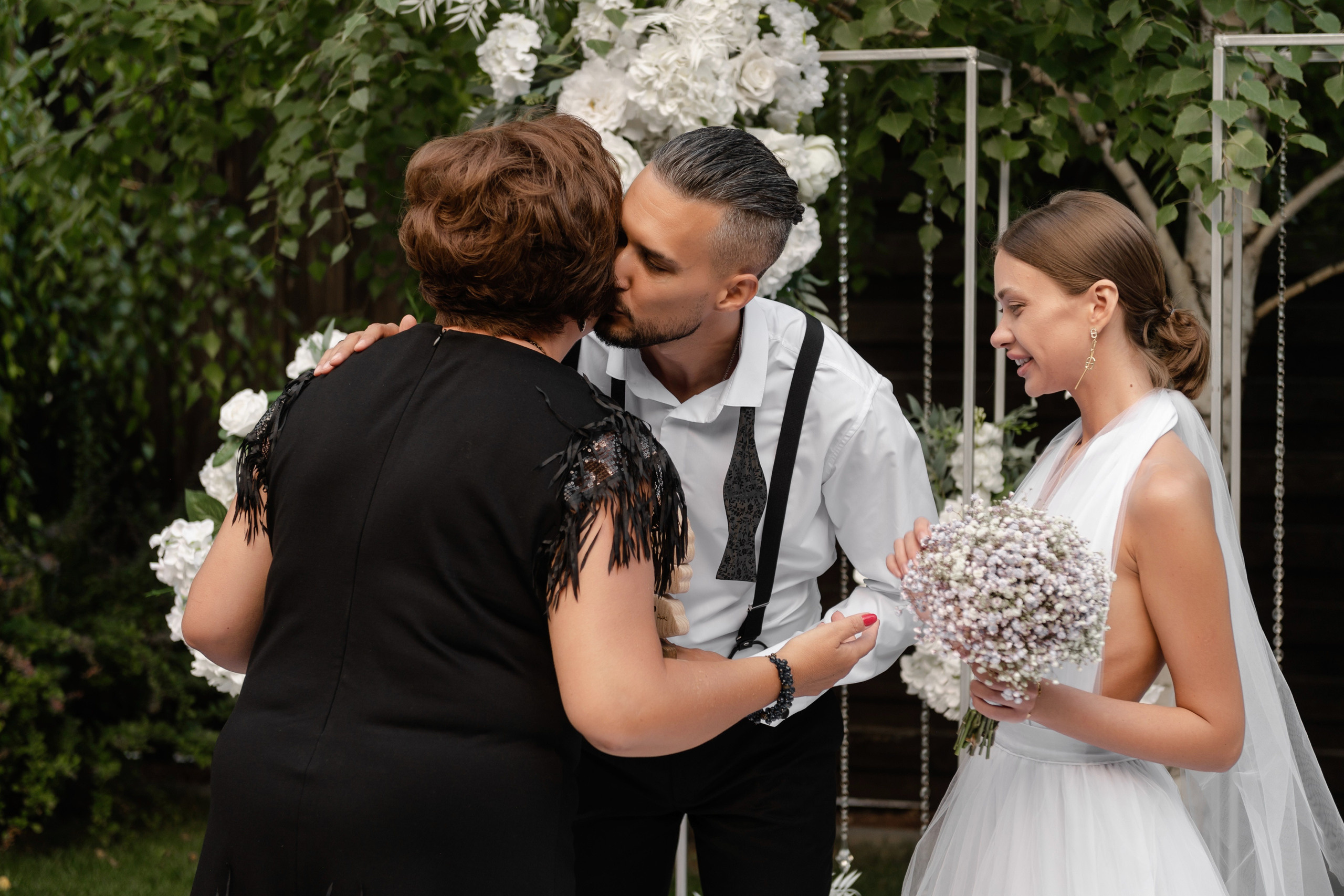 Свадебная фотосессия в Ростове комплекс ПарХаус. Свадебный фотограф в Ростове Максимов Максим
