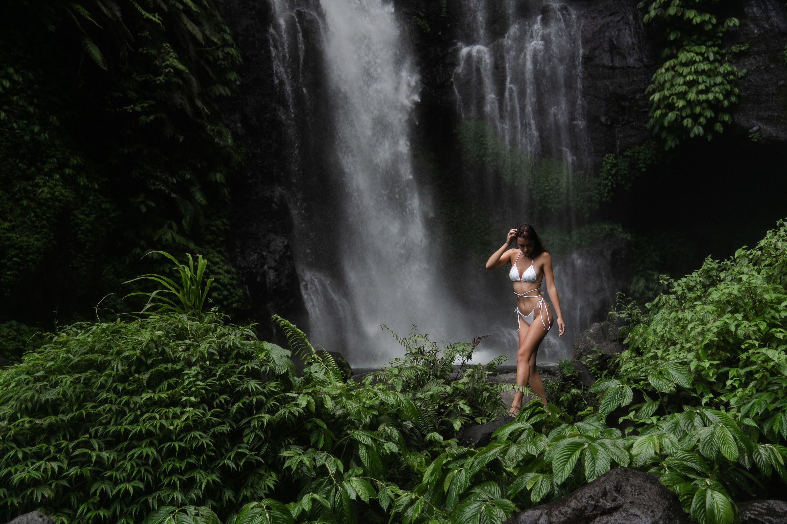 Водопад Секумпул на Бали. Свадебный фотограф в Ростове Максимов Максим
